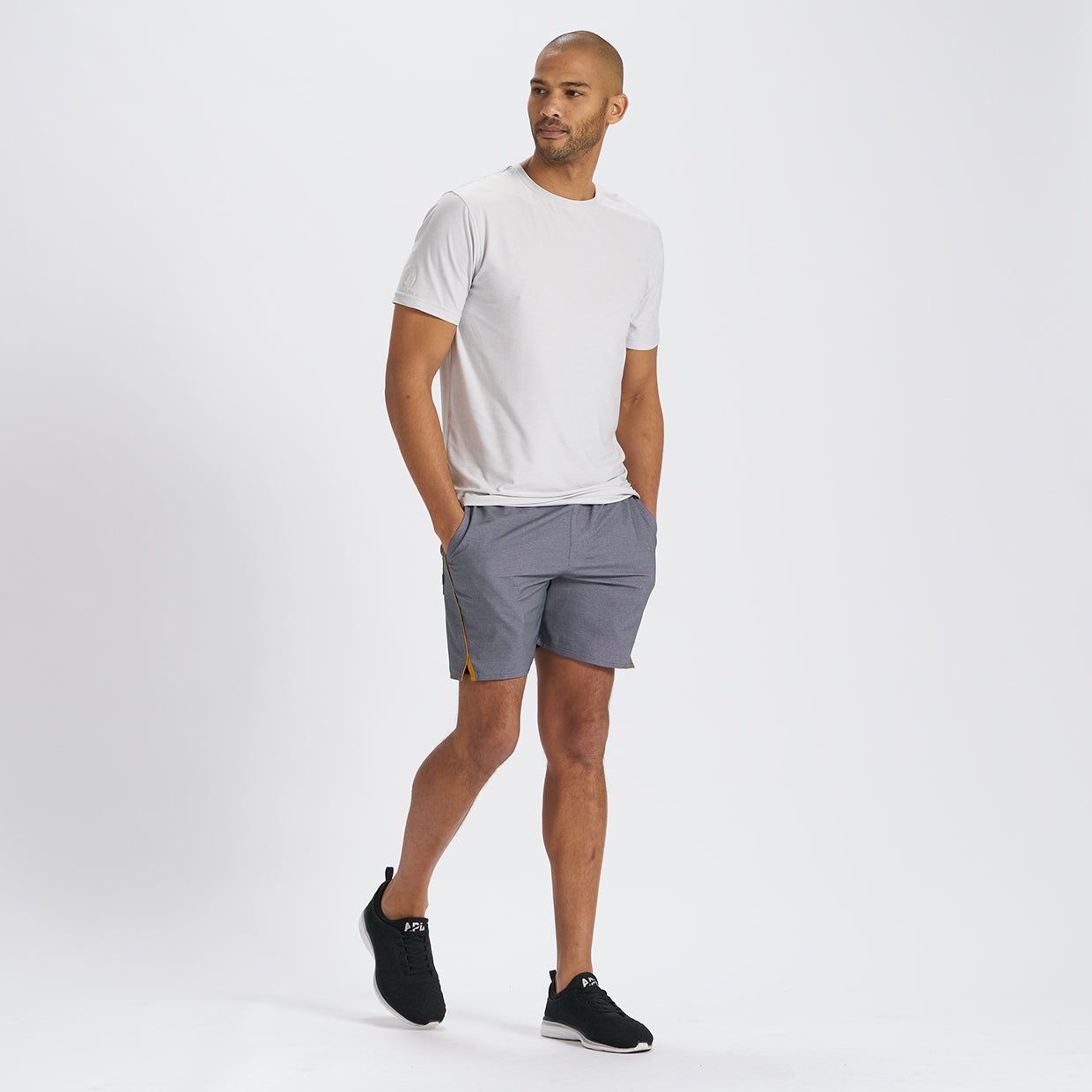 Trail Short | Charcoal Heather Texture sold by Vuori product image thumbnail 4