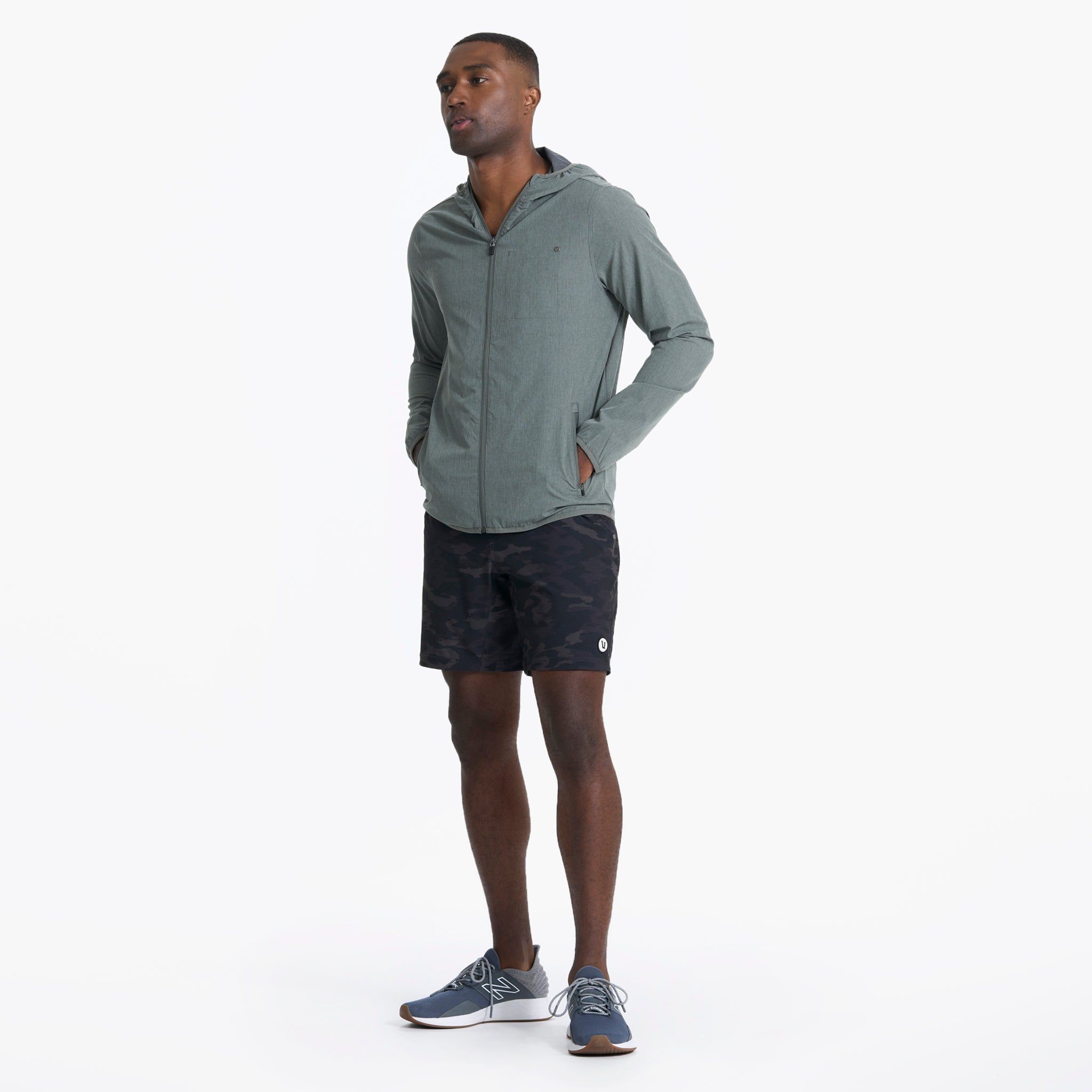 Outdoor Trainer Shell | Dusty Pine Linen Texture sold by Vuori product image thumbnail 6