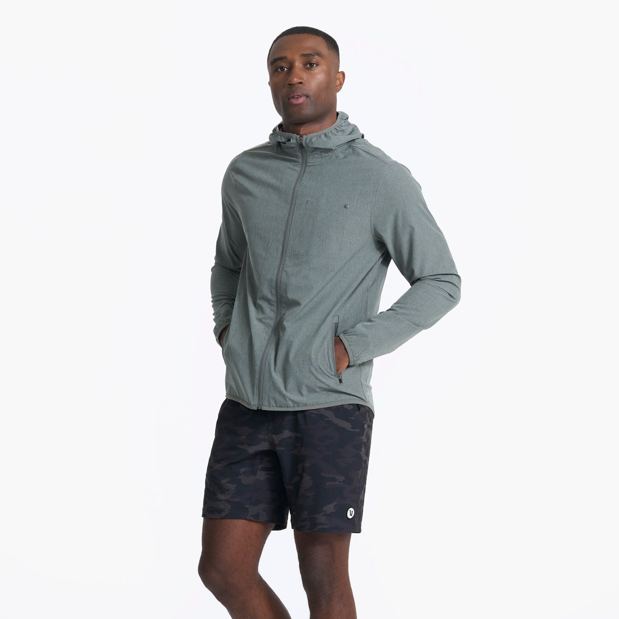 Outdoor Trainer Shell | Dusty Pine Linen Texture sold by Vuori product image thumbnail 3