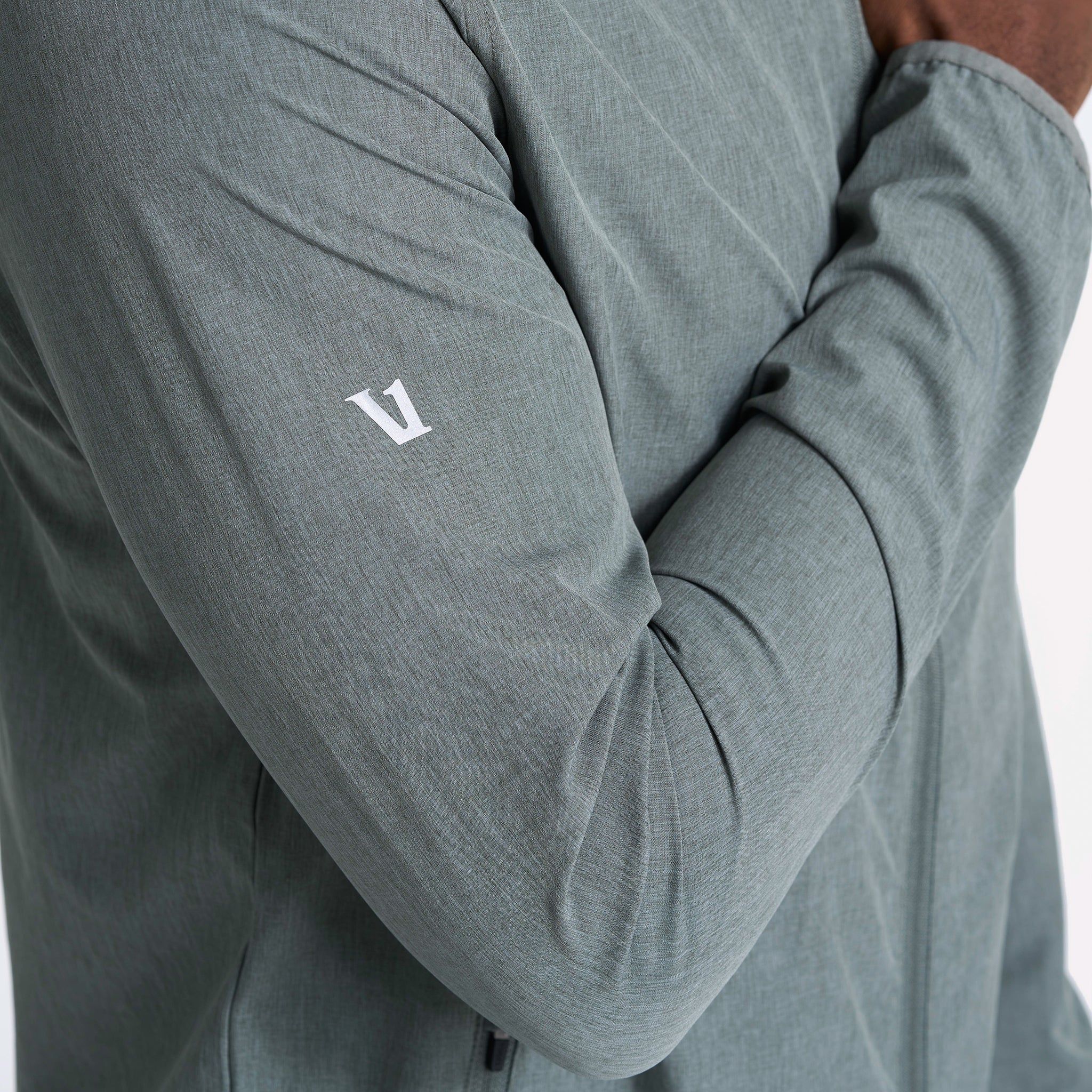 Outdoor Trainer Shell | Dusty Pine Linen Texture sold by Vuori product image thumbnail 9