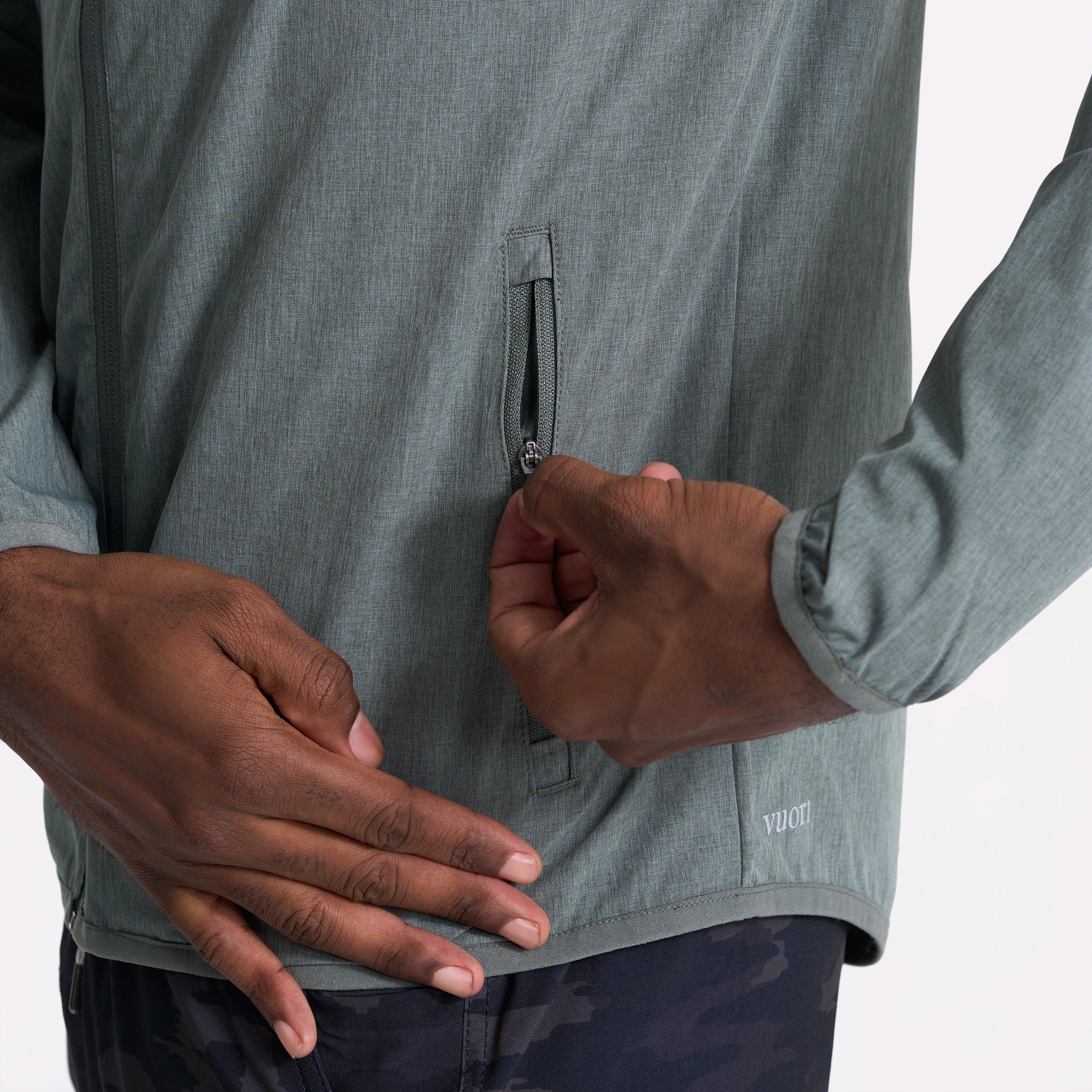 Outdoor Trainer Shell | Dusty Pine Linen Texture sold by Vuori product image thumbnail 8