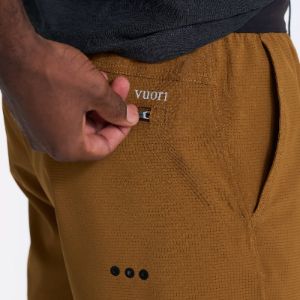 Draft Short | Caramel sold by Vuori