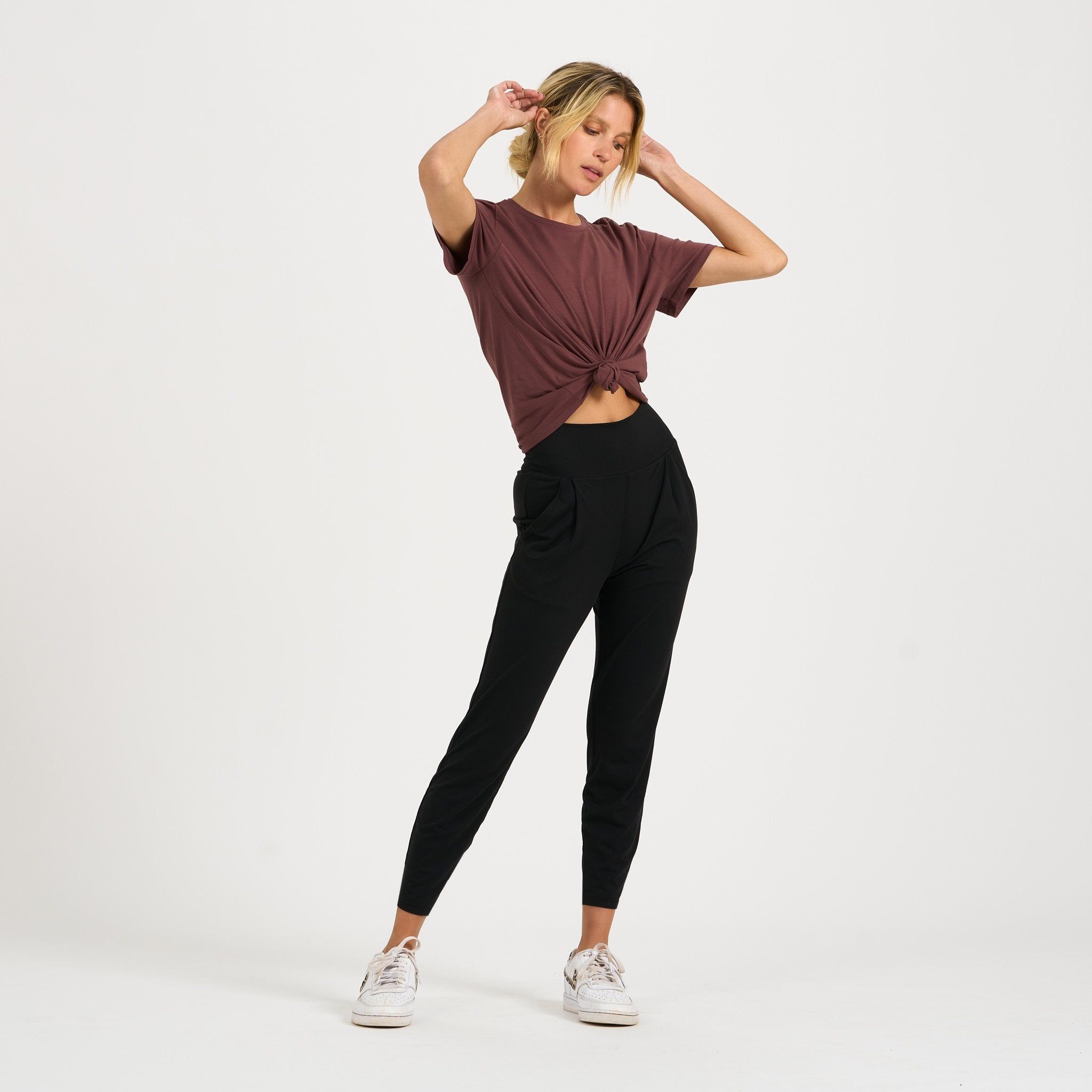 Feather Tee | Fig sold by Vuori product image thumbnail 3