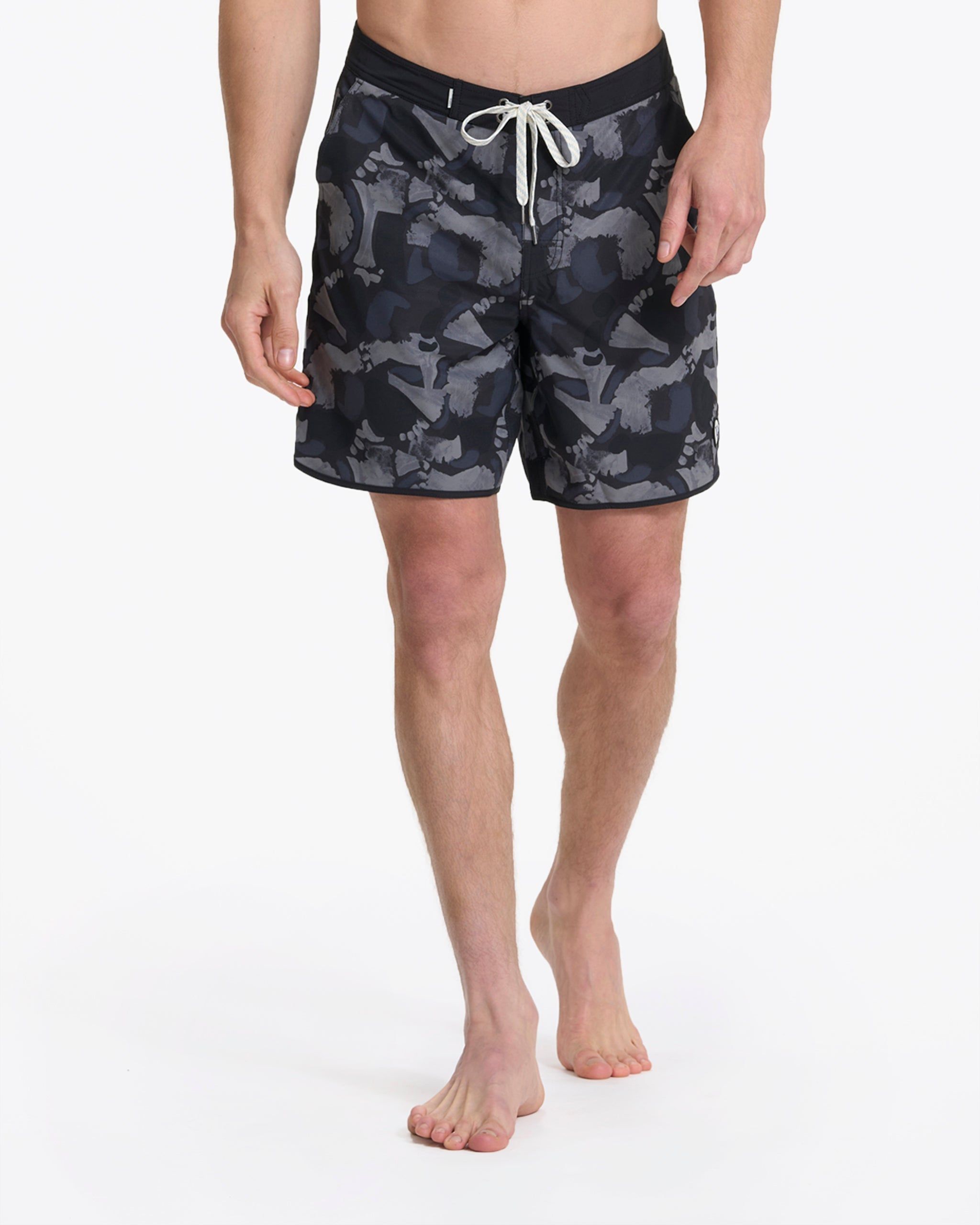 Cruise Boardshort | Black Abstract sold by Vuori product image thumbnail 2