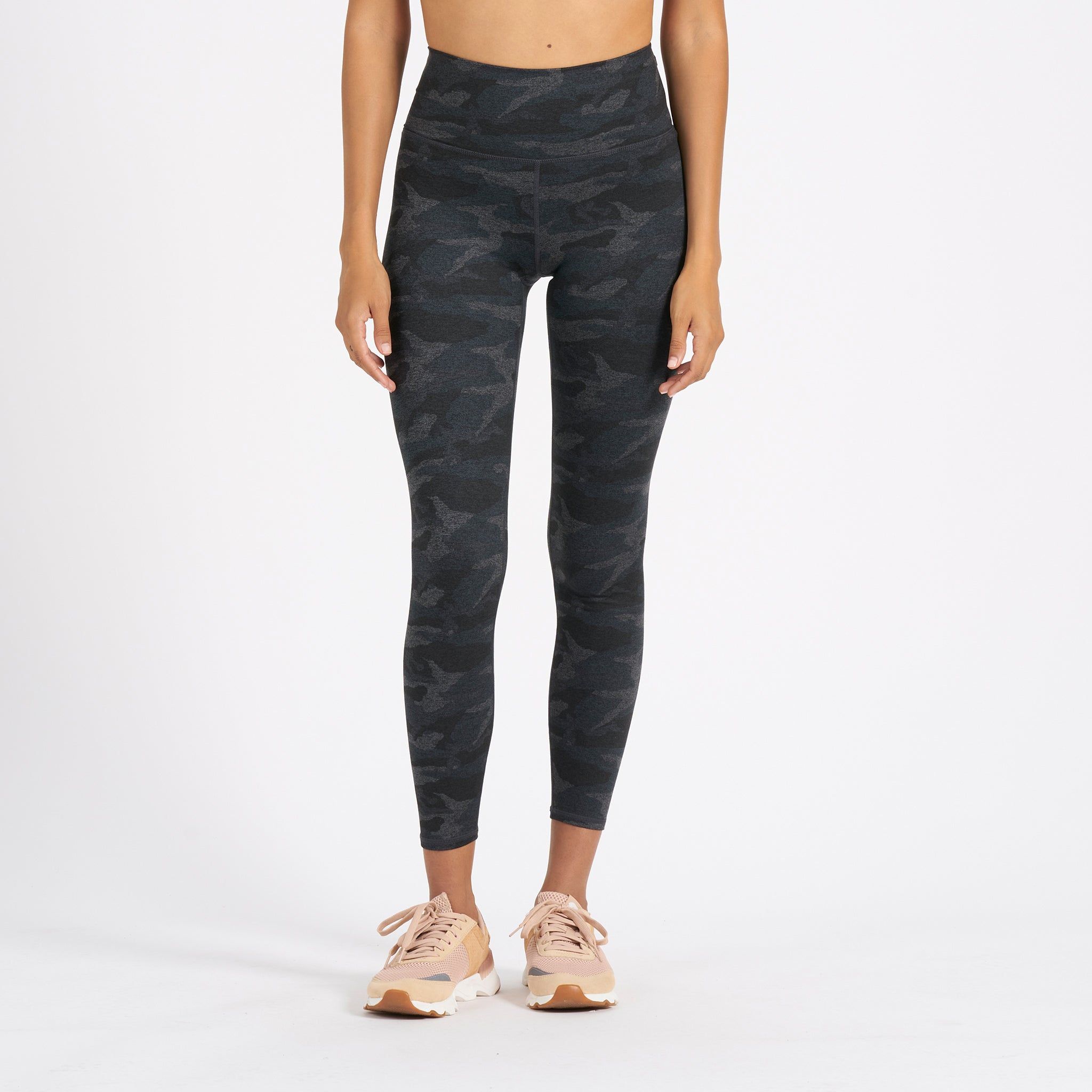 Clean Elevation Legging | Black Camo V1 sold by Vuori product image thumbnail 2