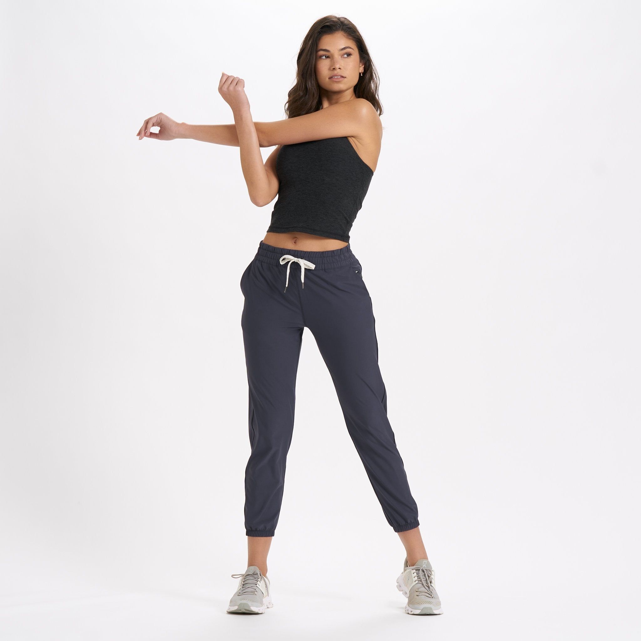 Weekend Jogger | Midnight sold by Vuori product image thumbnail 6