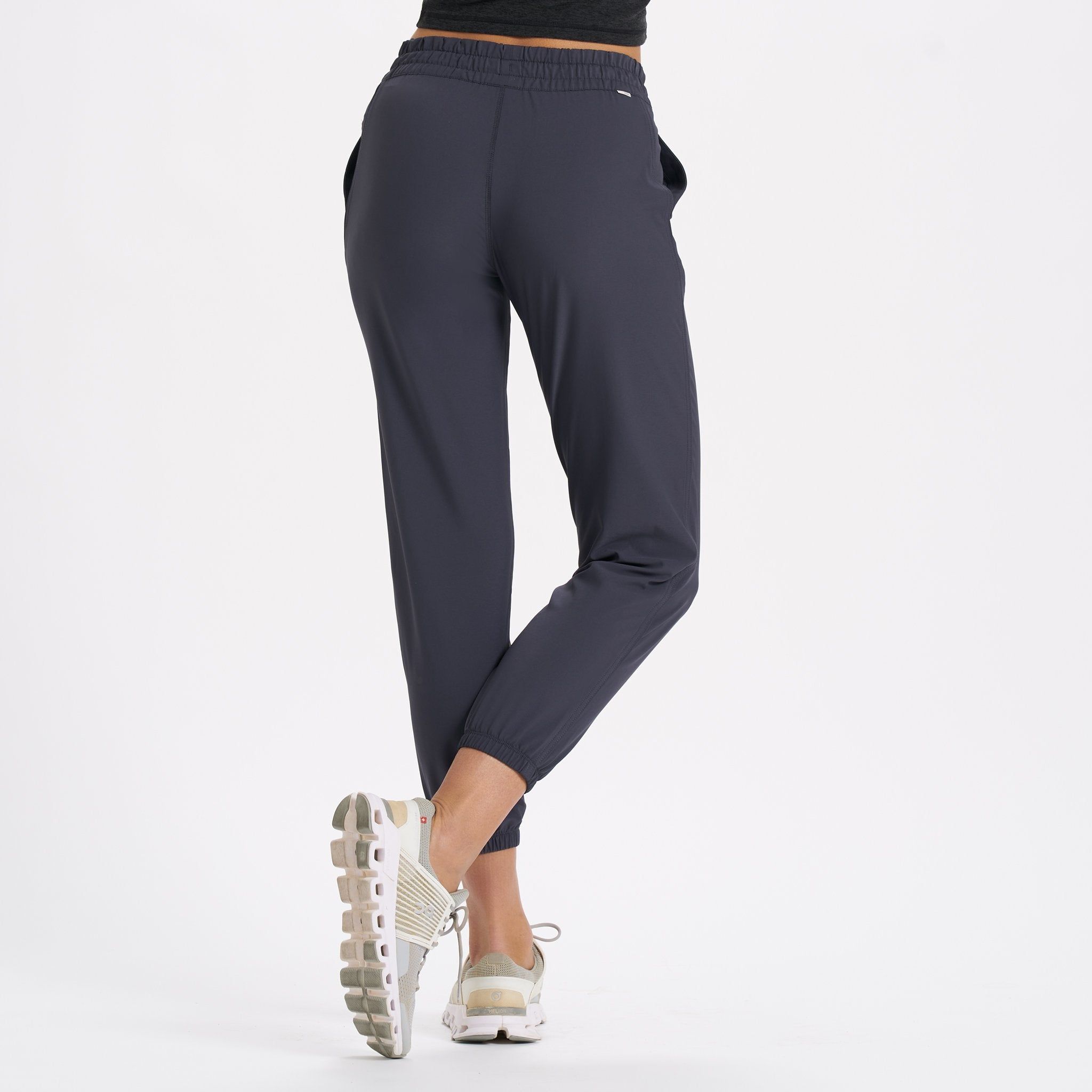 Weekend Jogger | Midnight sold by Vuori product image thumbnail 4