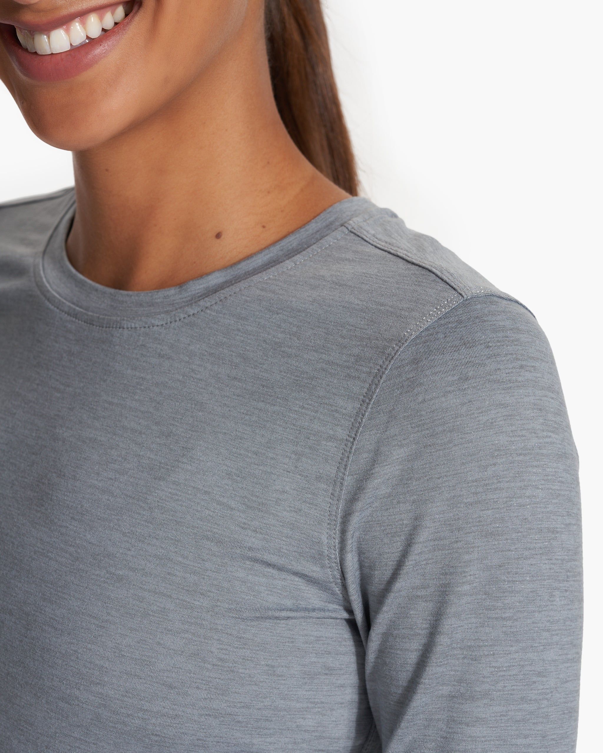 Long Sleeve Lux Crew | Flint Heather sold by Vuori product image thumbnail 3