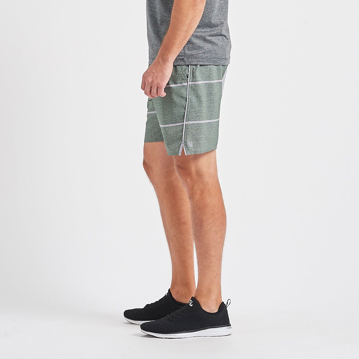 Trail Short | Evergreen Heather Stripe sold by Vuori product image thumbnail 3