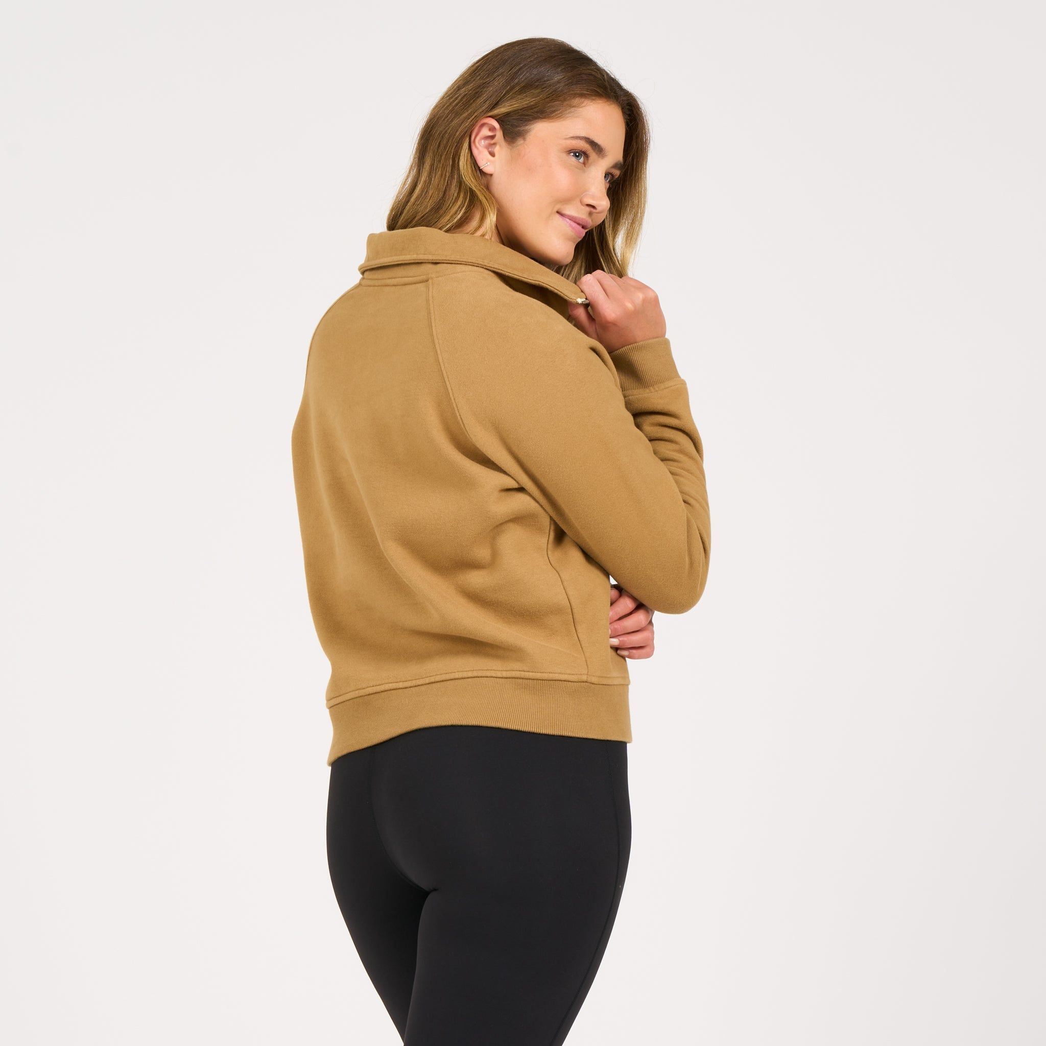 Restore Half Zip | Wheat sold by Vuori product image thumbnail 3