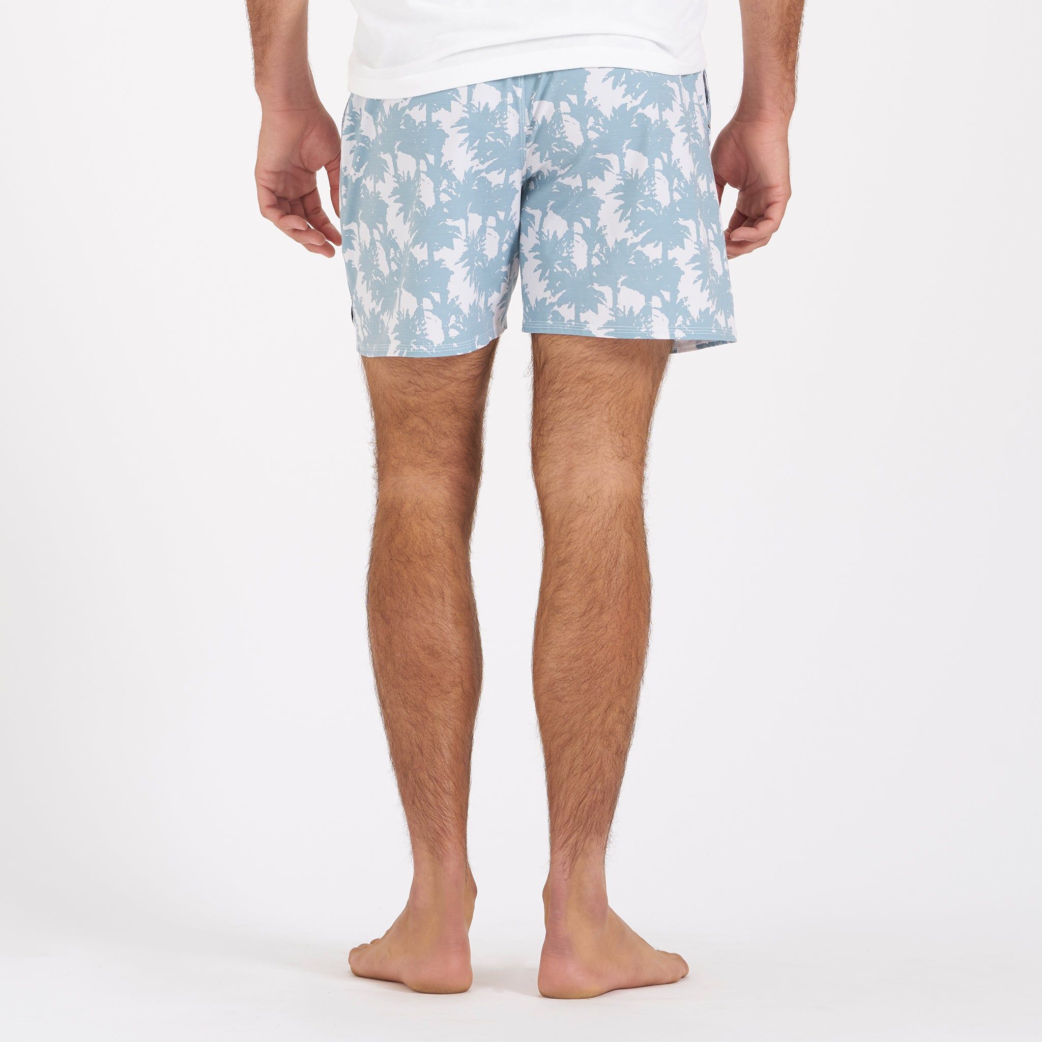 Cape Short | Seaglass Multi Palm sold by Vuori product image thumbnail 4