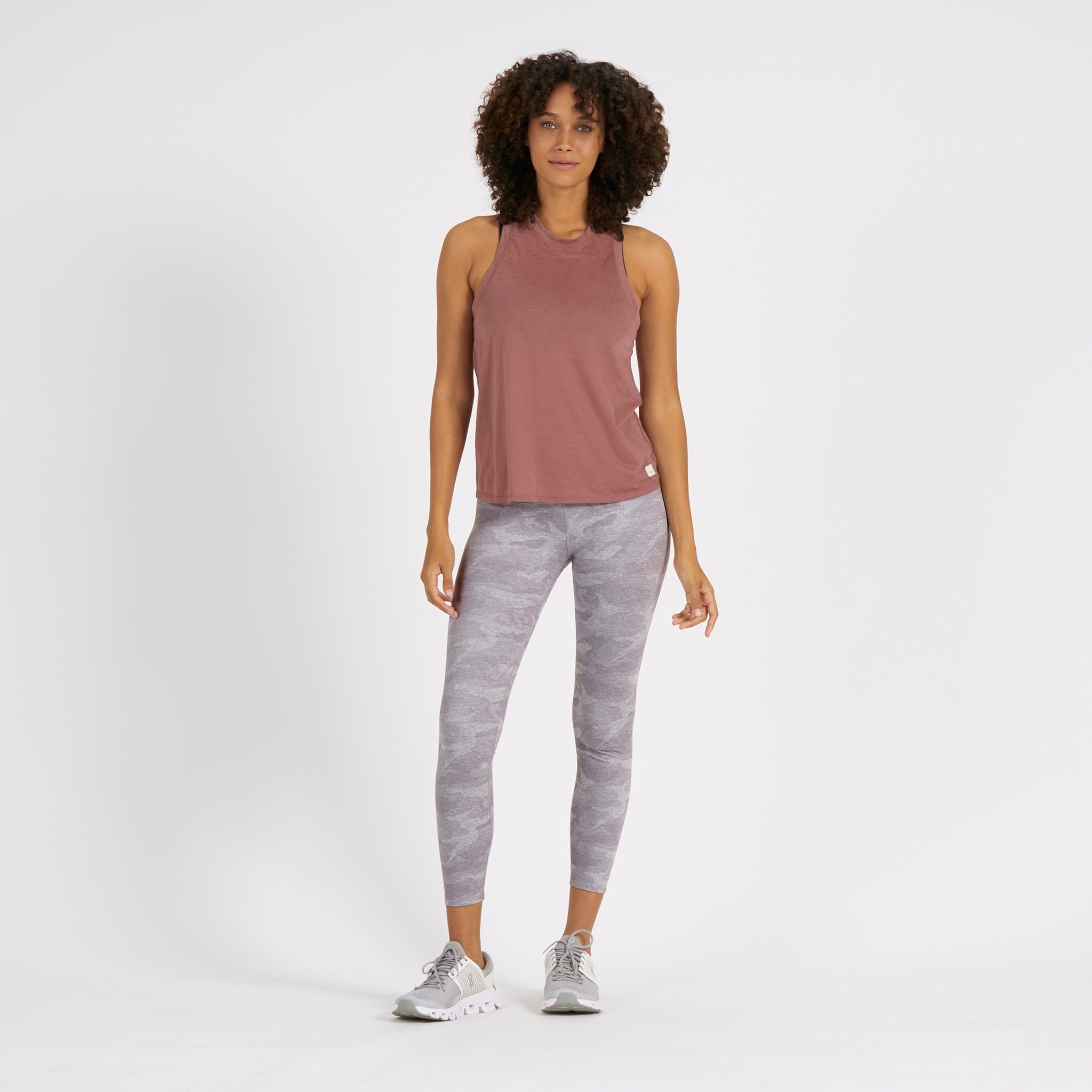 Clean Elevation Legging | Pale Heather Camo V1 sold by Vuori product image thumbnail 4