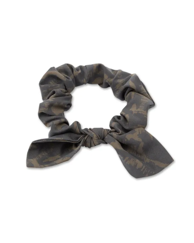 Tie Scrunchy | Cocoa Spots sold by Vuori