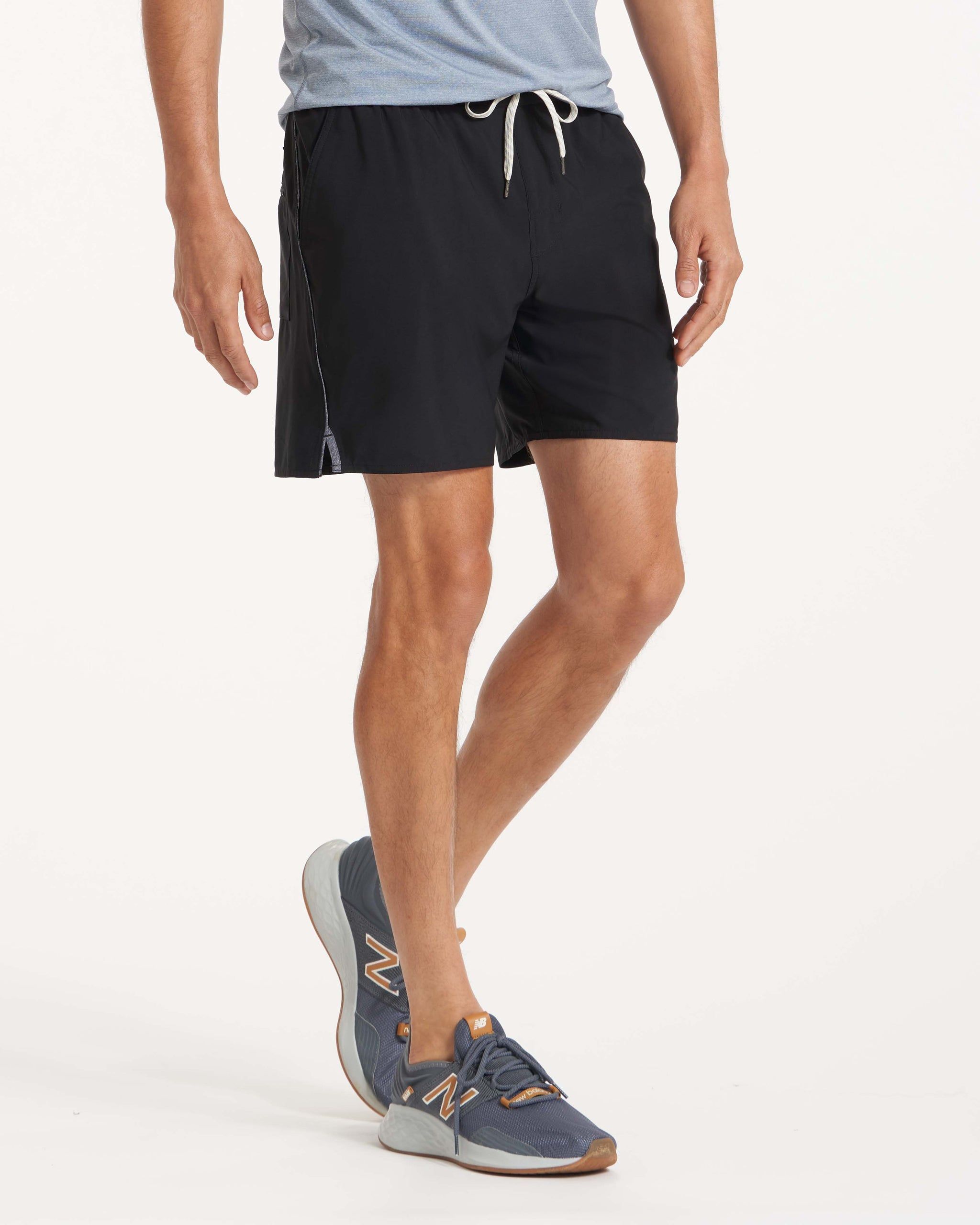Trail Short | Black Heather Grey Stripe sold by Vuori product image thumbnail 4