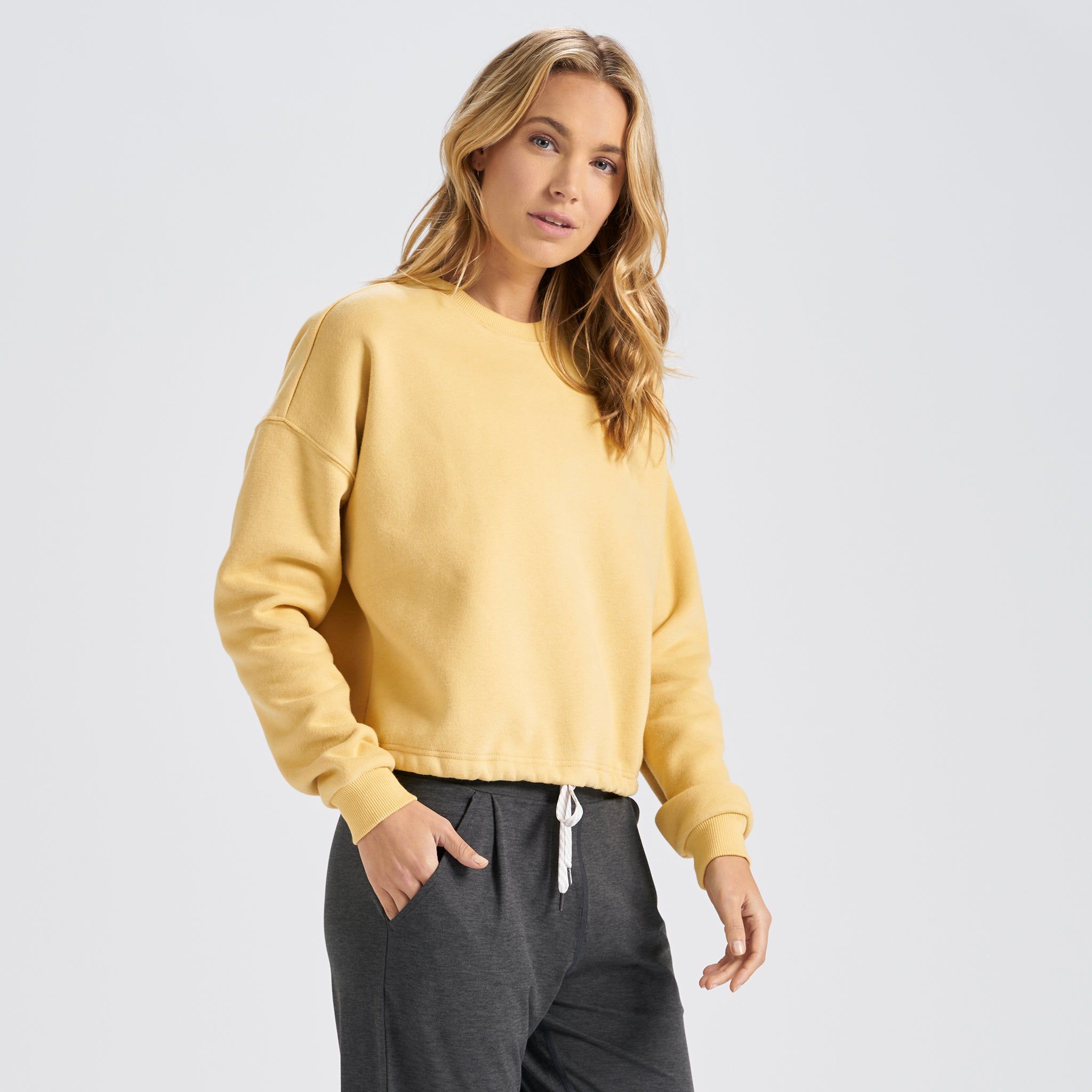 Restore Crew | Golden sold by Vuori product image thumbnail 2