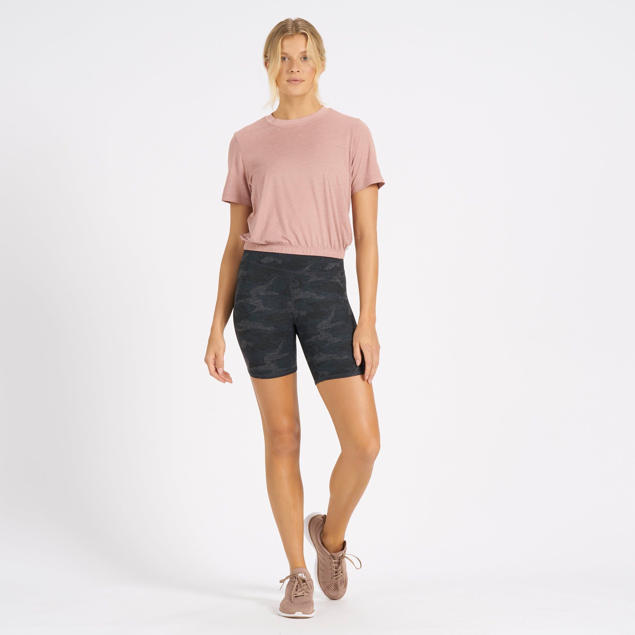 Balance Tee | Burnt Clay Heather sold by Vuori product image thumbnail 3