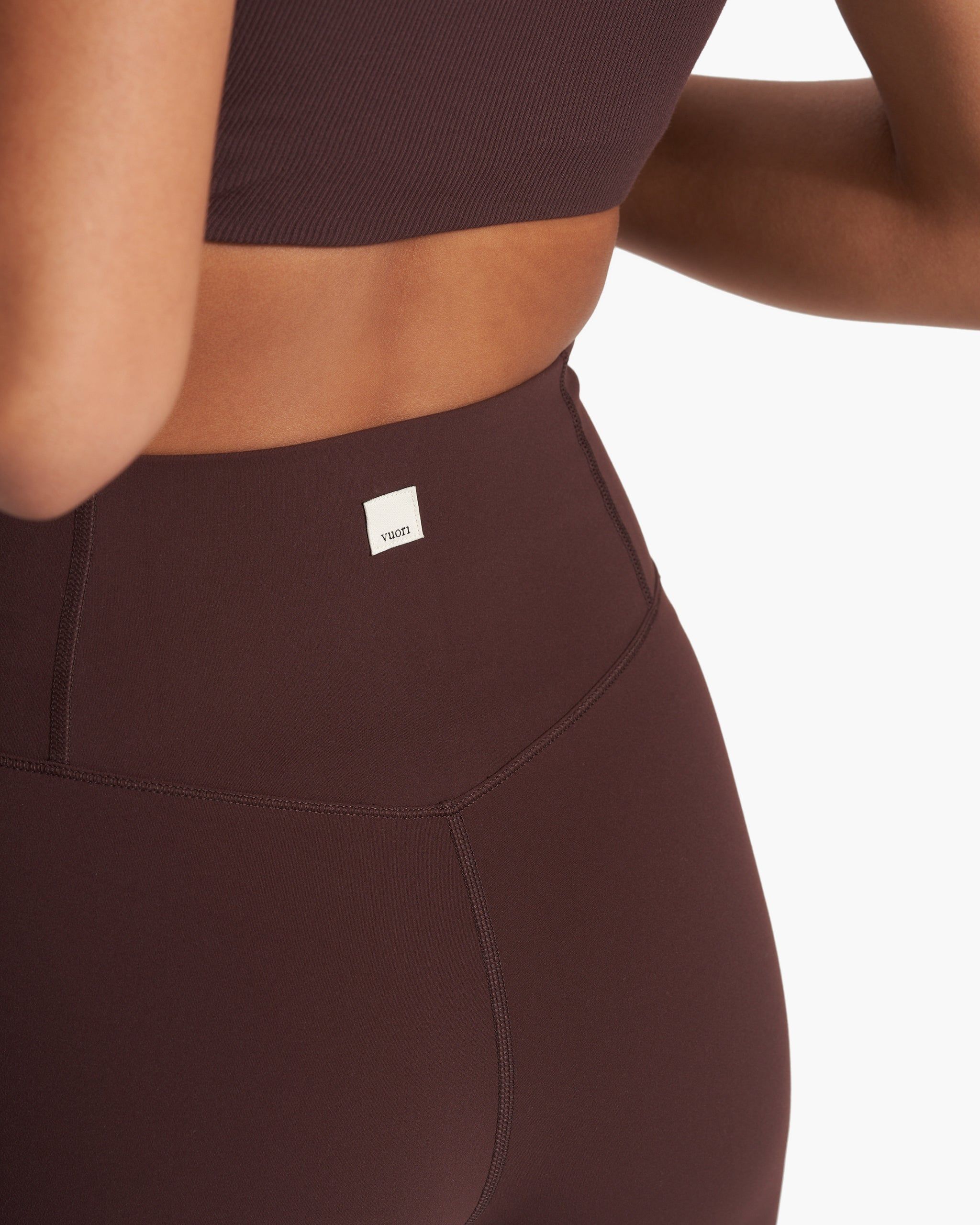 Studio Flare | Mahogany sold by Vuori product image thumbnail 3