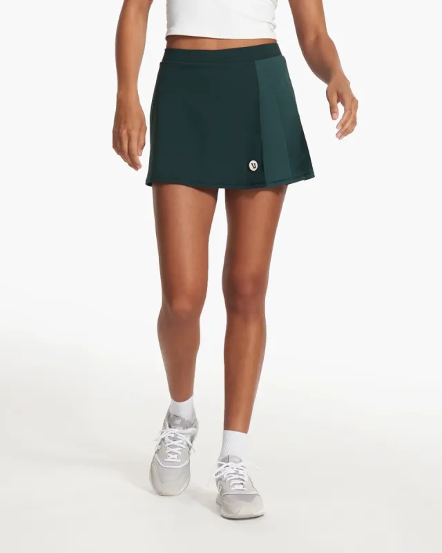 Break Point Skirt | Grass sold by Vuori