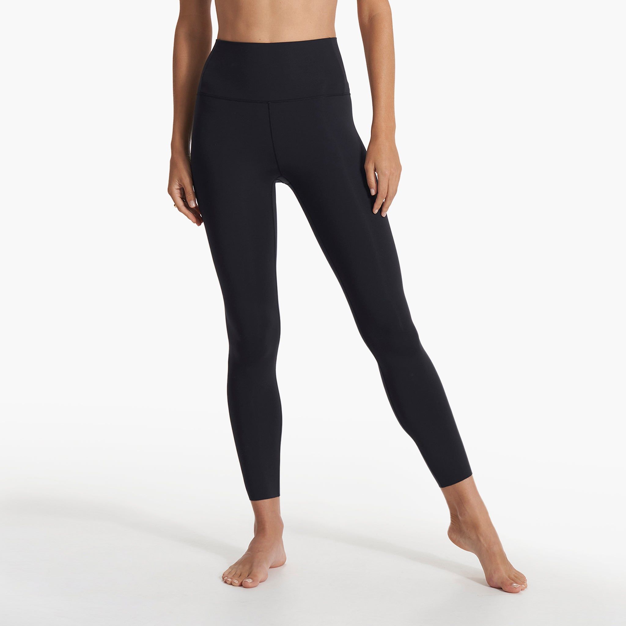 Evolve Legging | Black sold by Vuori
