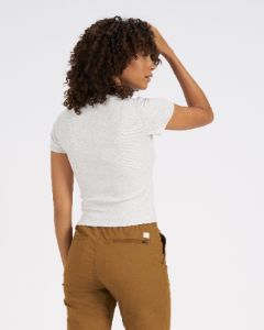 Pose Fitted Tee | White Heather sold by Vuori