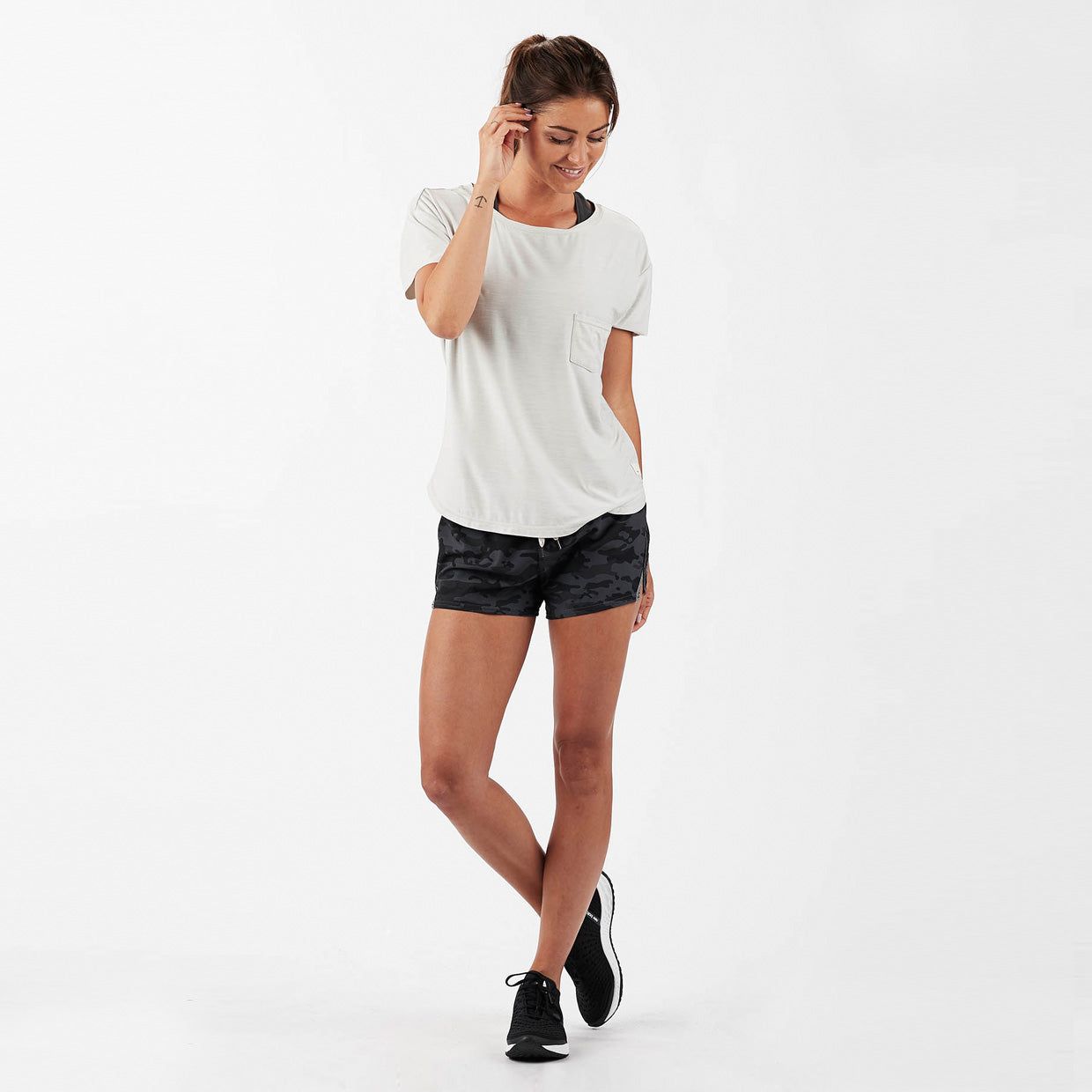 Lux Performance Tee | Dove Grey sold by Vuori product image thumbnail 2