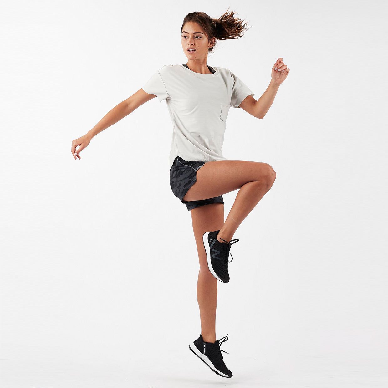 Lux Performance Tee | Dove Grey sold by Vuori product image thumbnail 5