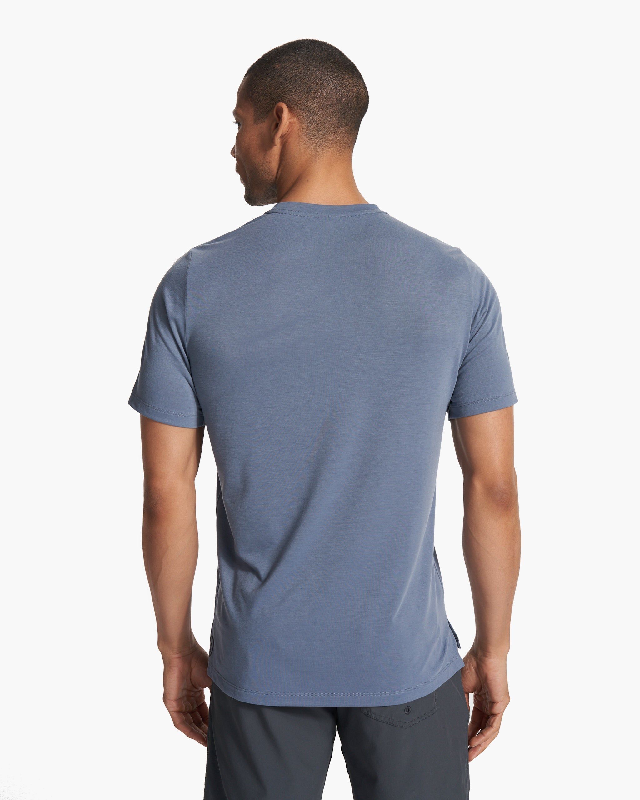 Current Pocket Tee | Azure sold by Vuori product image thumbnail 5