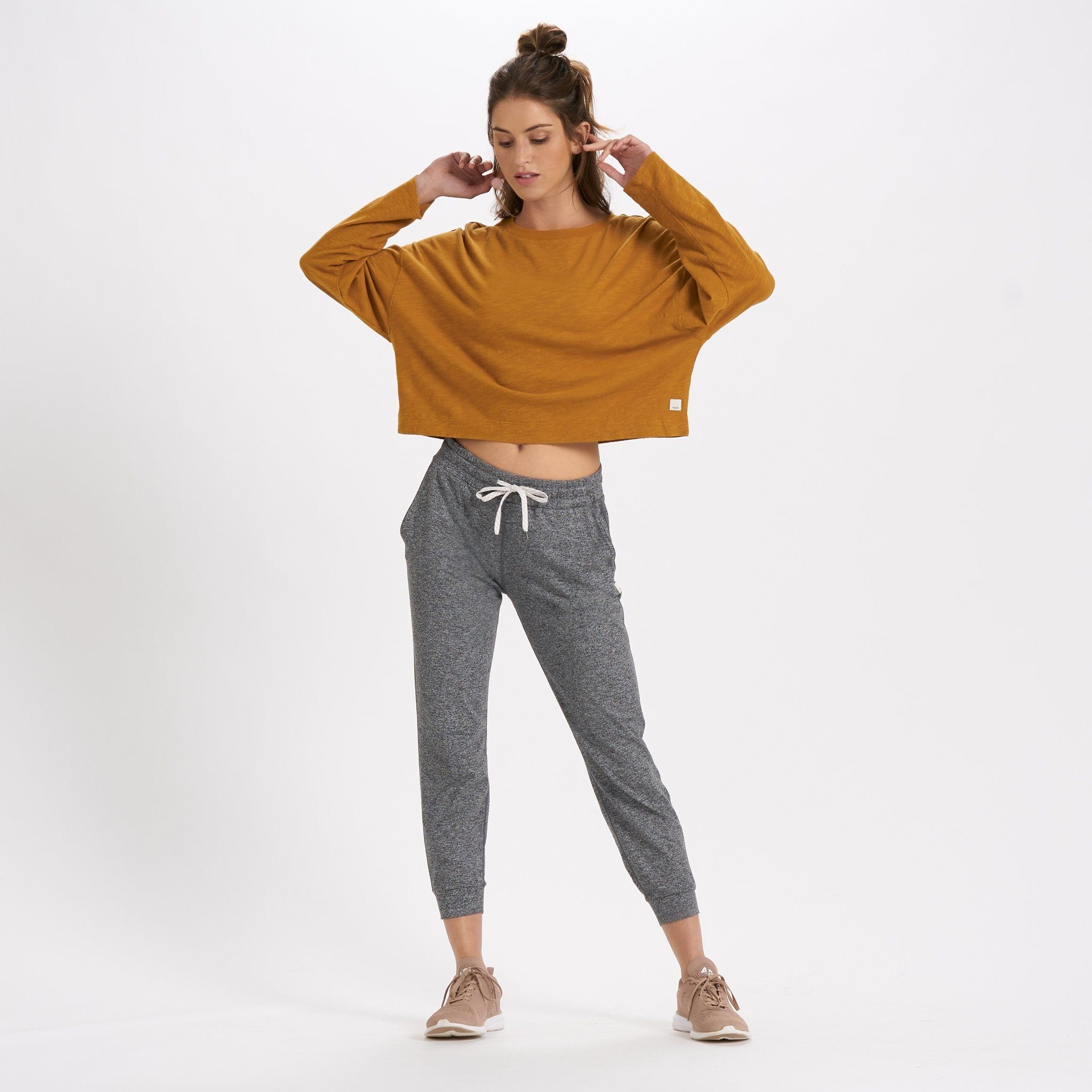 Long-Sleeve Sundown Tee | Dark Golden sold by Vuori product image thumbnail 5