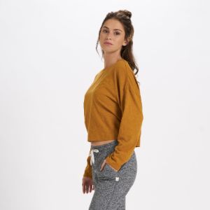 Long-Sleeve Sundown Tee | Dark Golden sold by Vuori