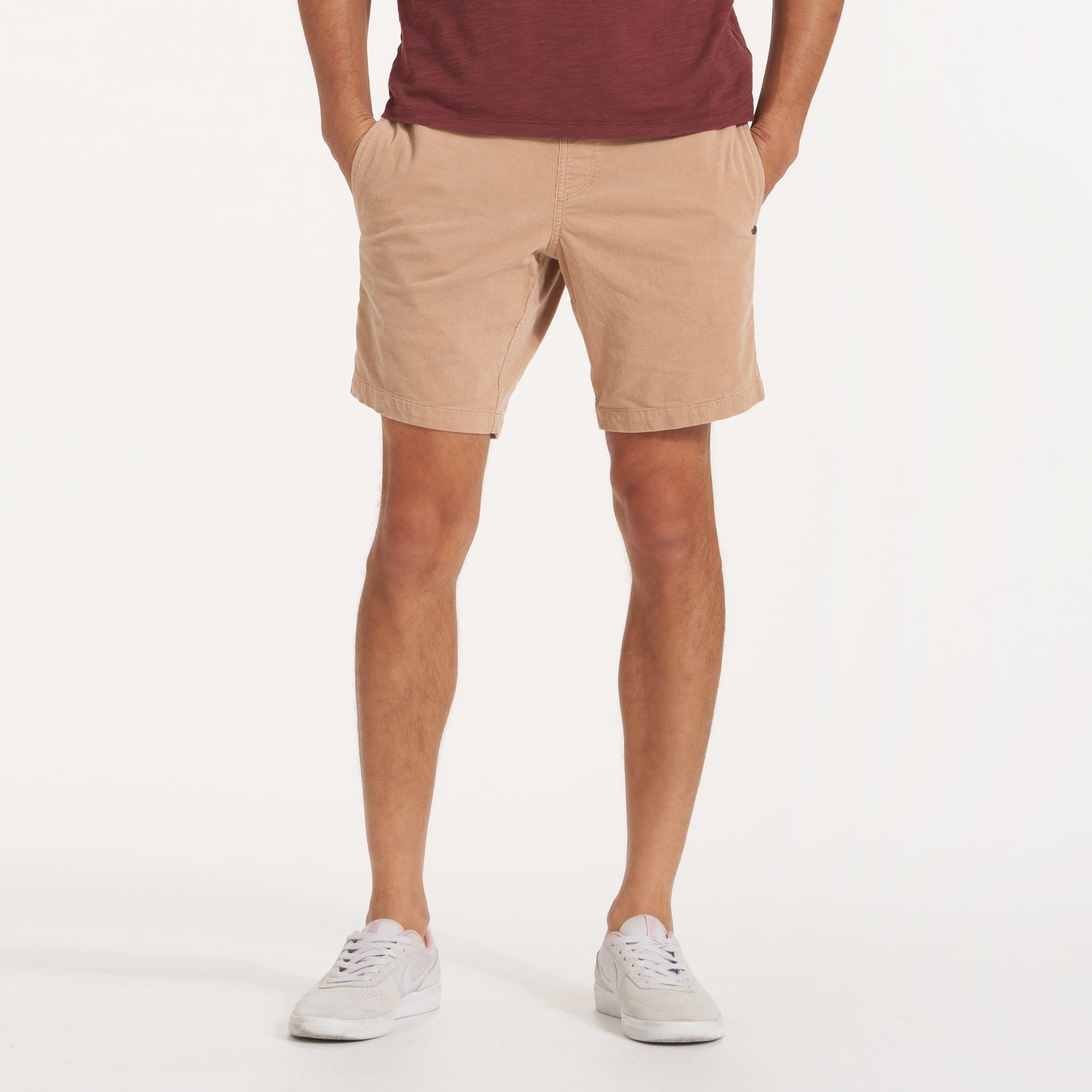Optimist Short | Oak sold by Vuori product image thumbnail 2