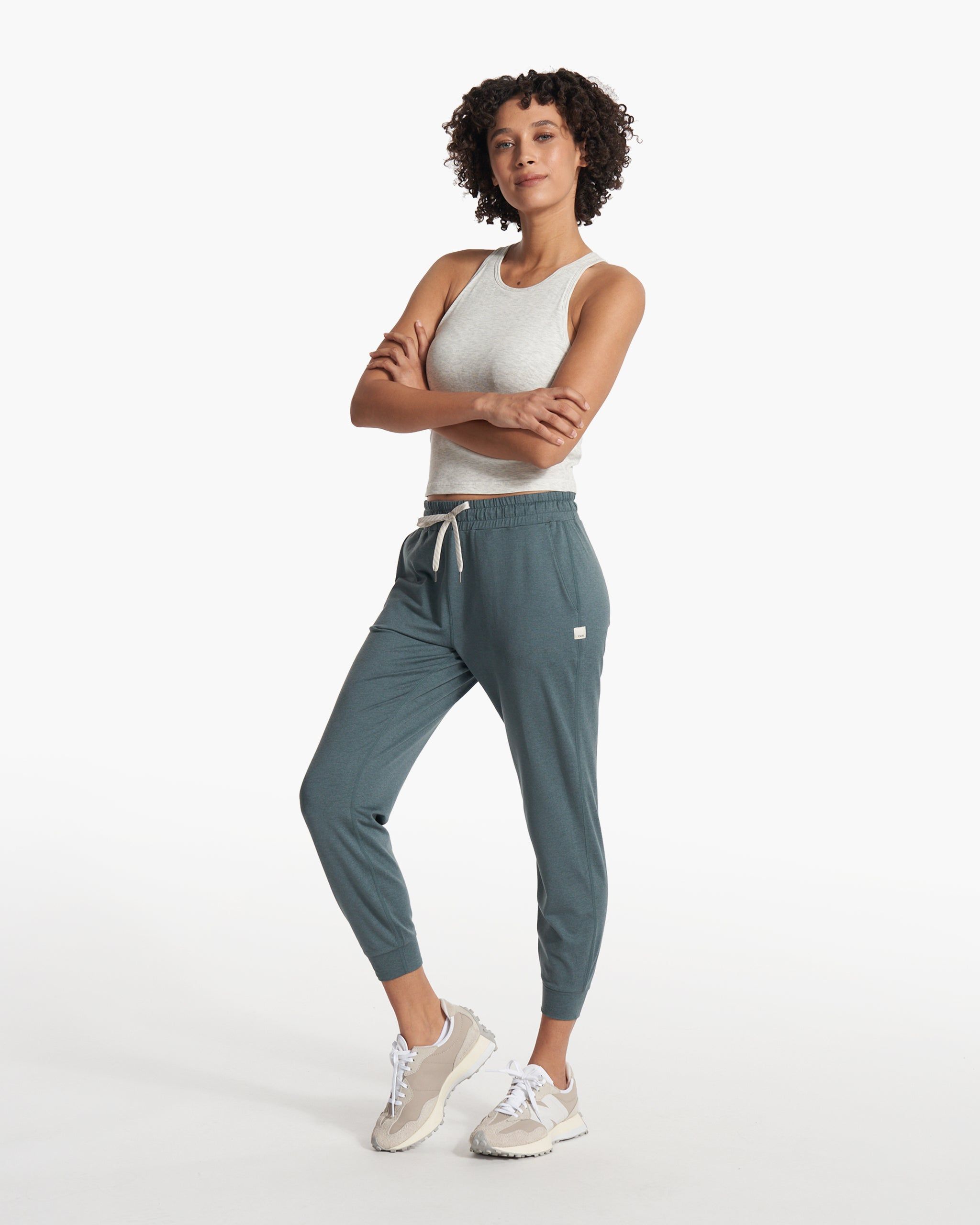 Performance Jogger | Lake Heather sold by Vuori product image thumbnail 5