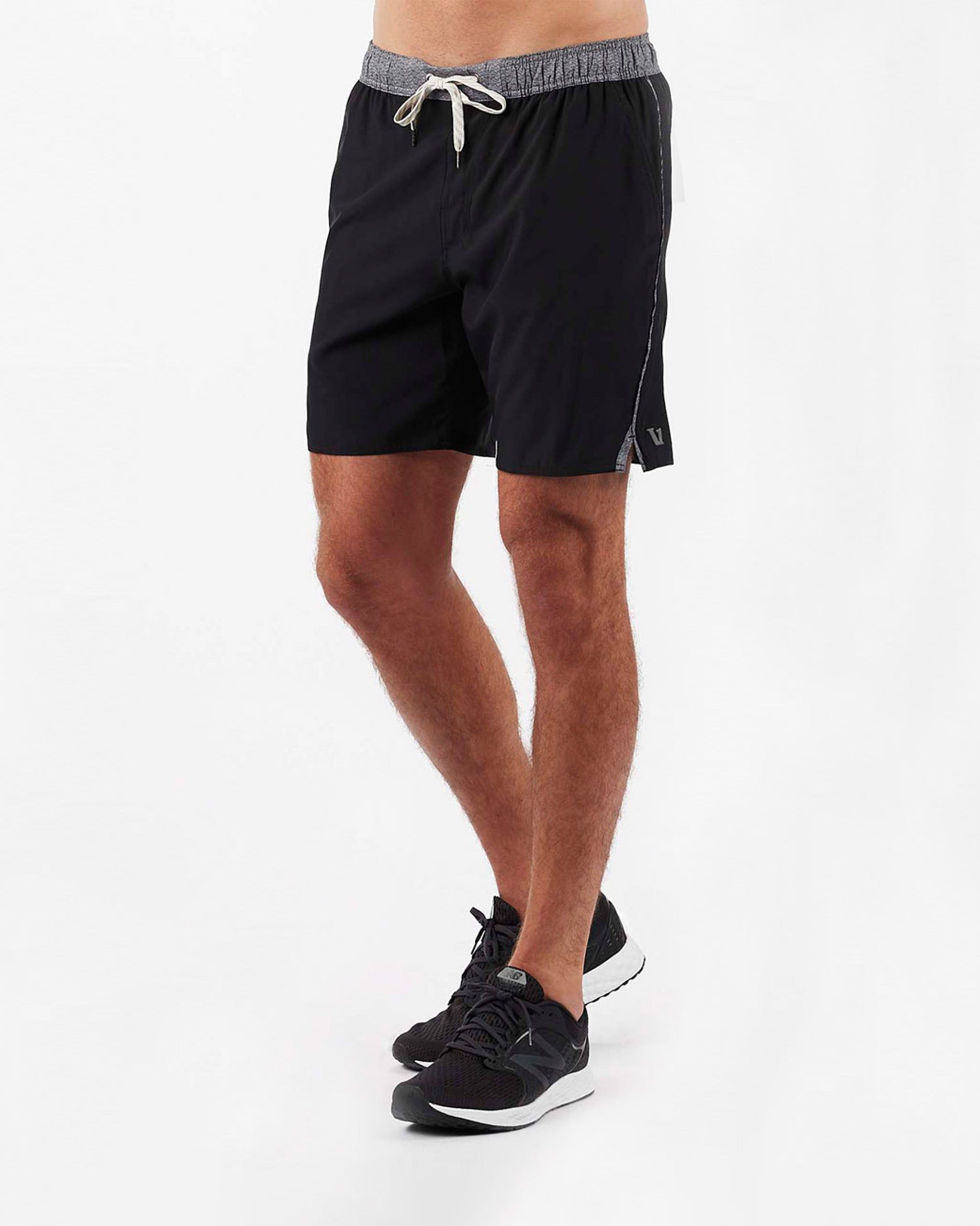 Trail Short | Black sold by Vuori product image thumbnail 3
