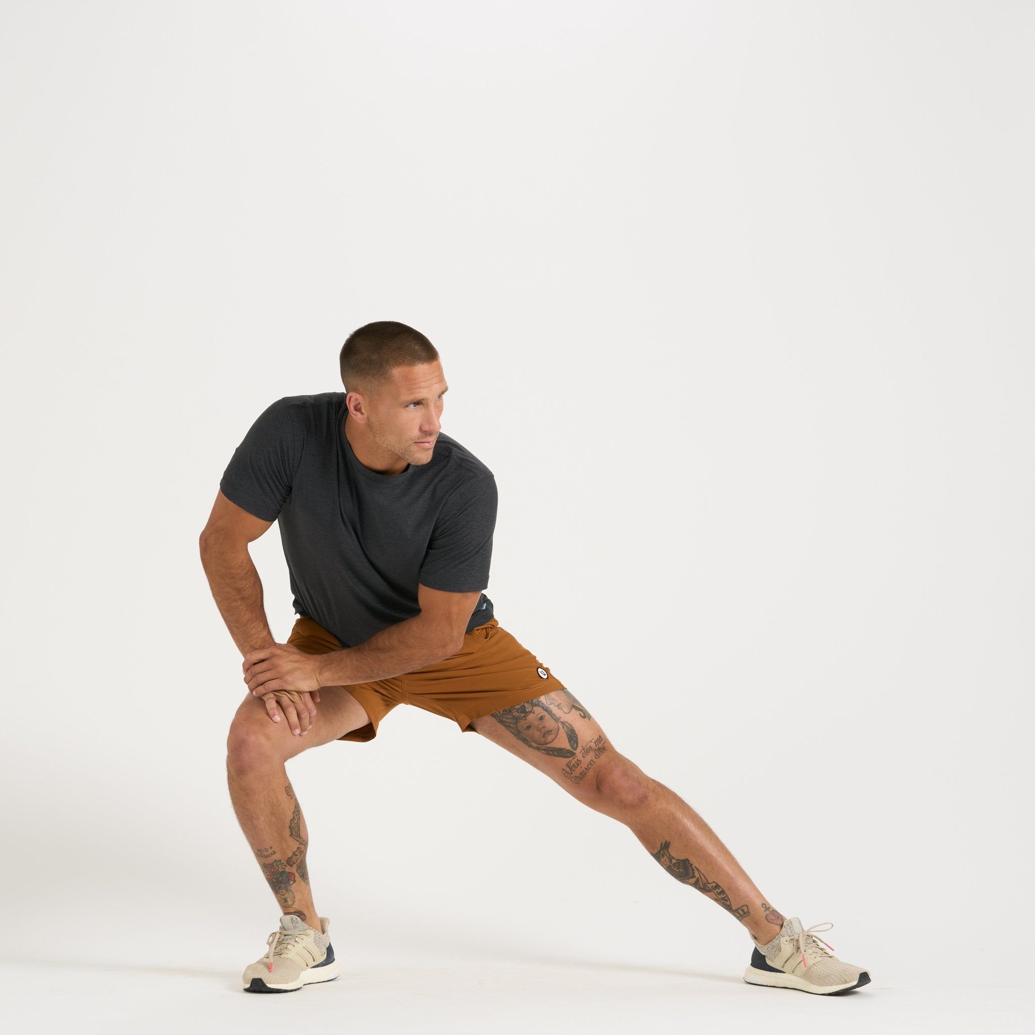 Kore Short 5" | Turmeric sold by Vuori product image thumbnail 5