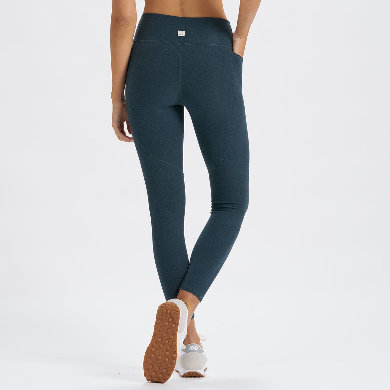 Elevation Performance Legging | Beryl Heather sold by Vuori product image thumbnail 3
