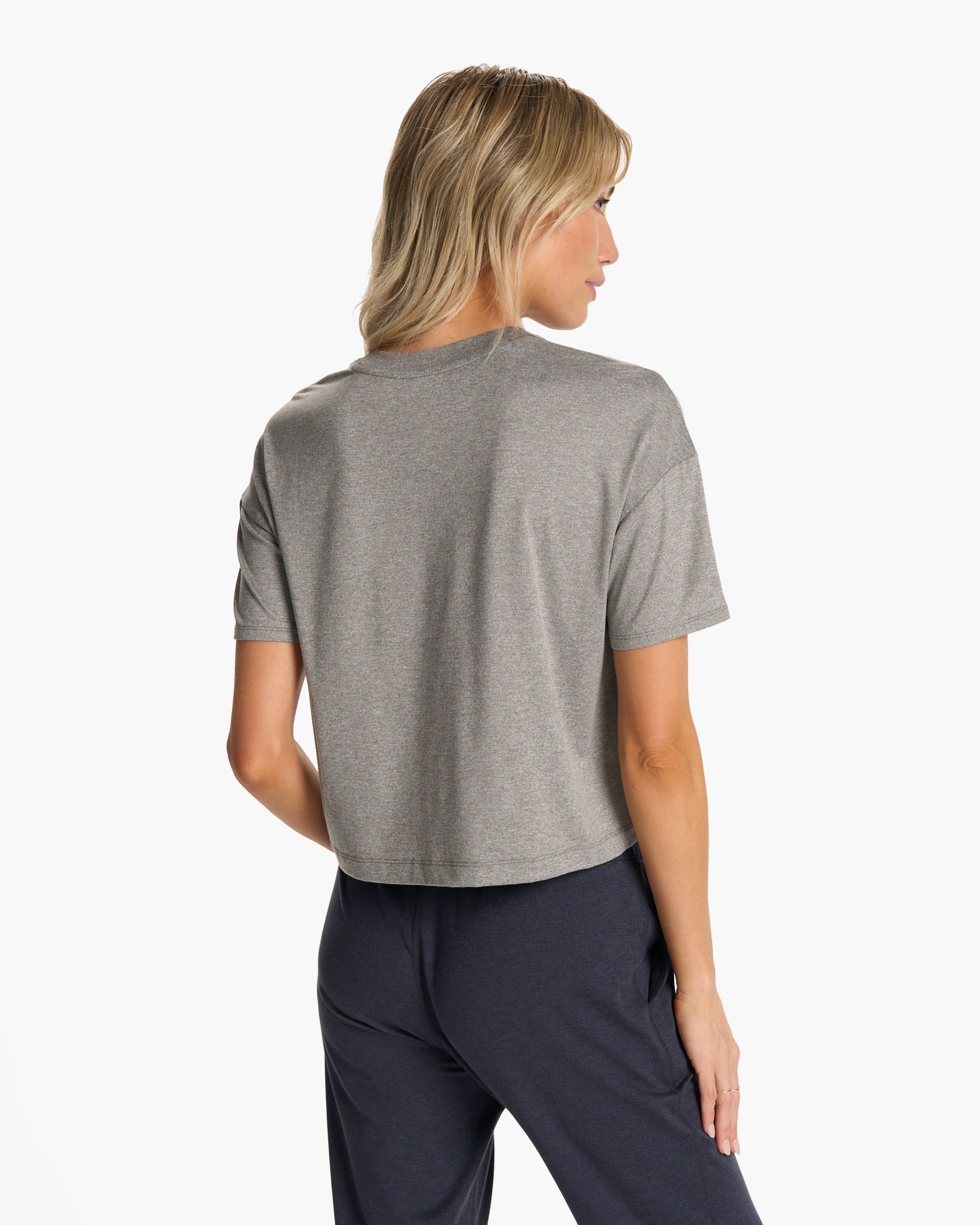 Energy Tee | Heather Grey sold by Vuori product image thumbnail 4