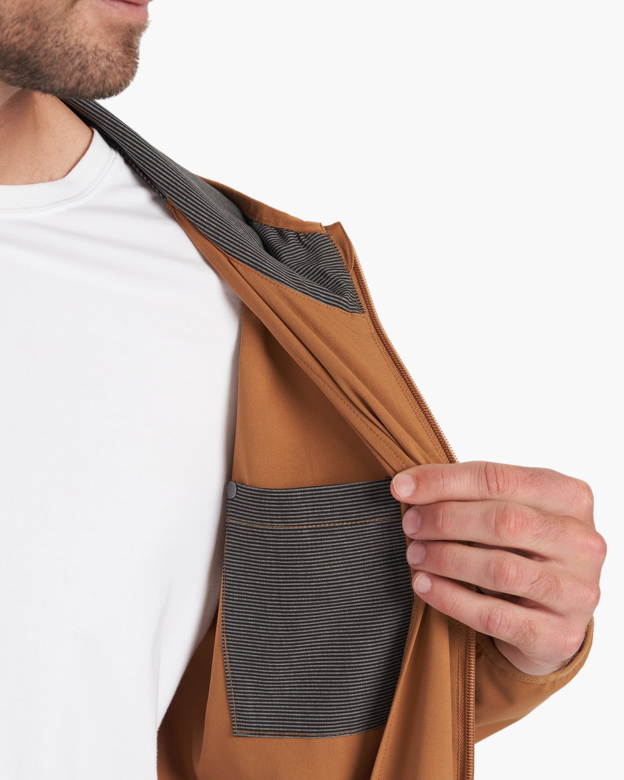 Outdoor Trainer Shell | Autumn sold by Vuori product image thumbnail 3