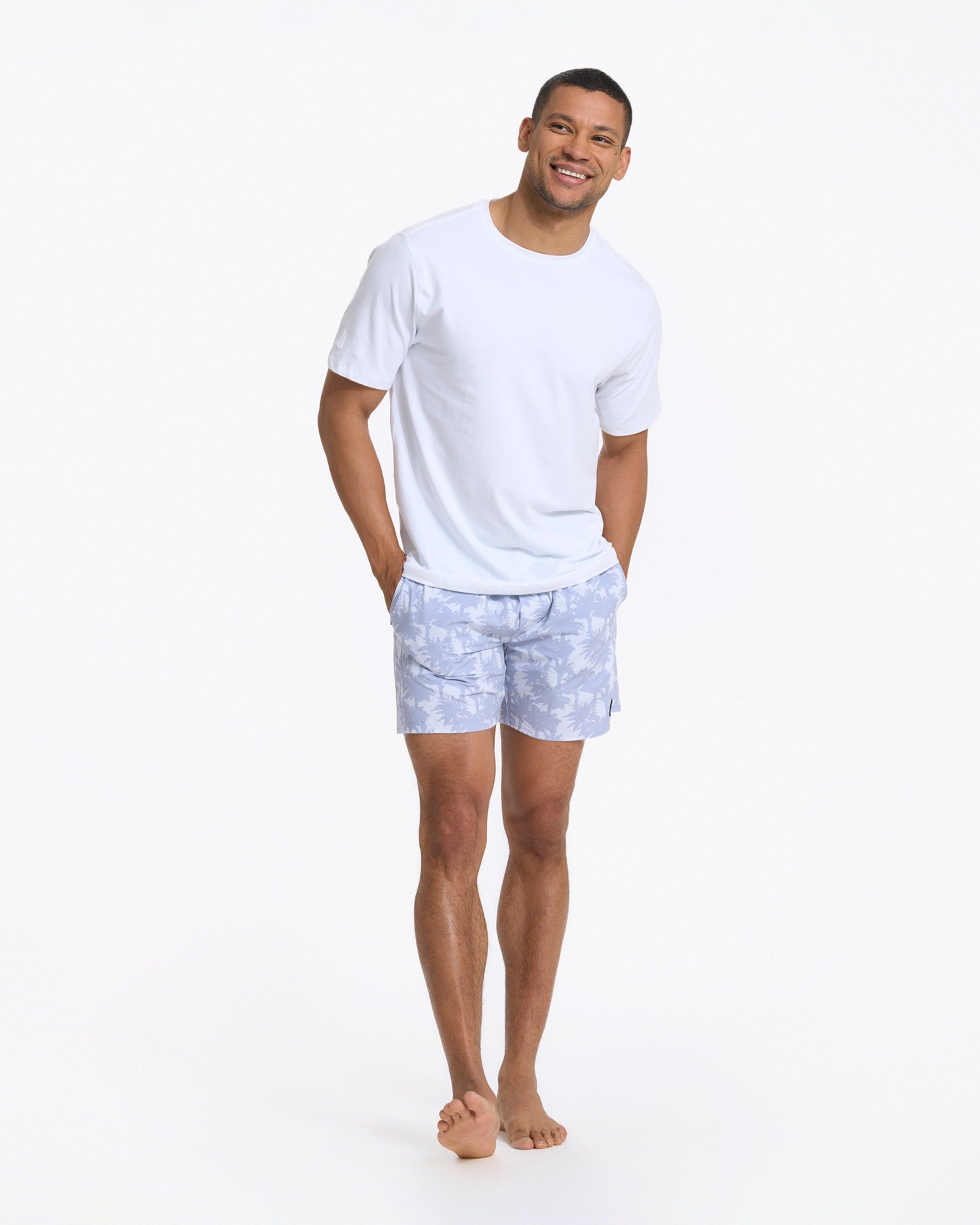 Cape Short | Salt Multi Palm sold by Vuori product image thumbnail 5