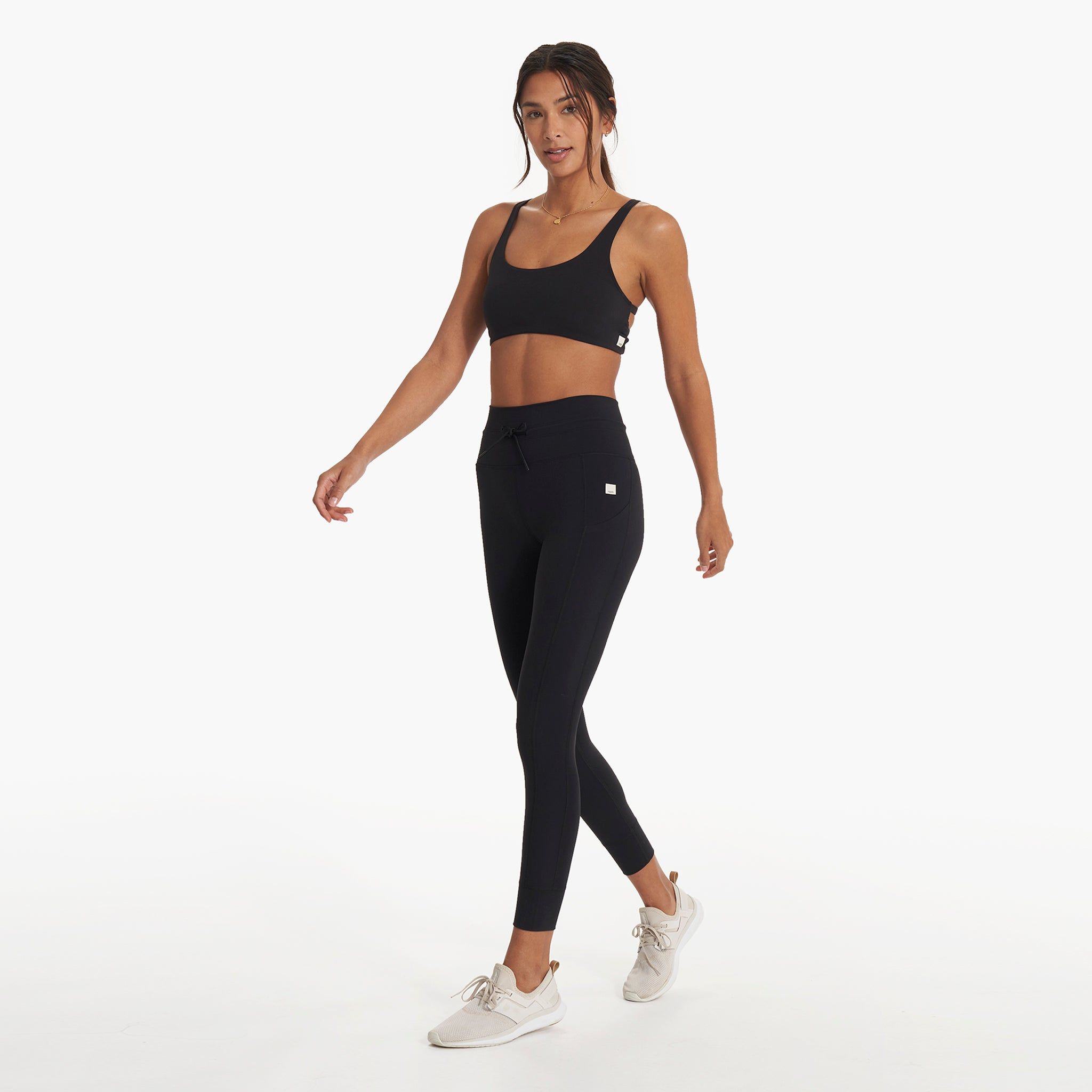 Daily Pocket Legging | Black sold by Vuori product image thumbnail 4