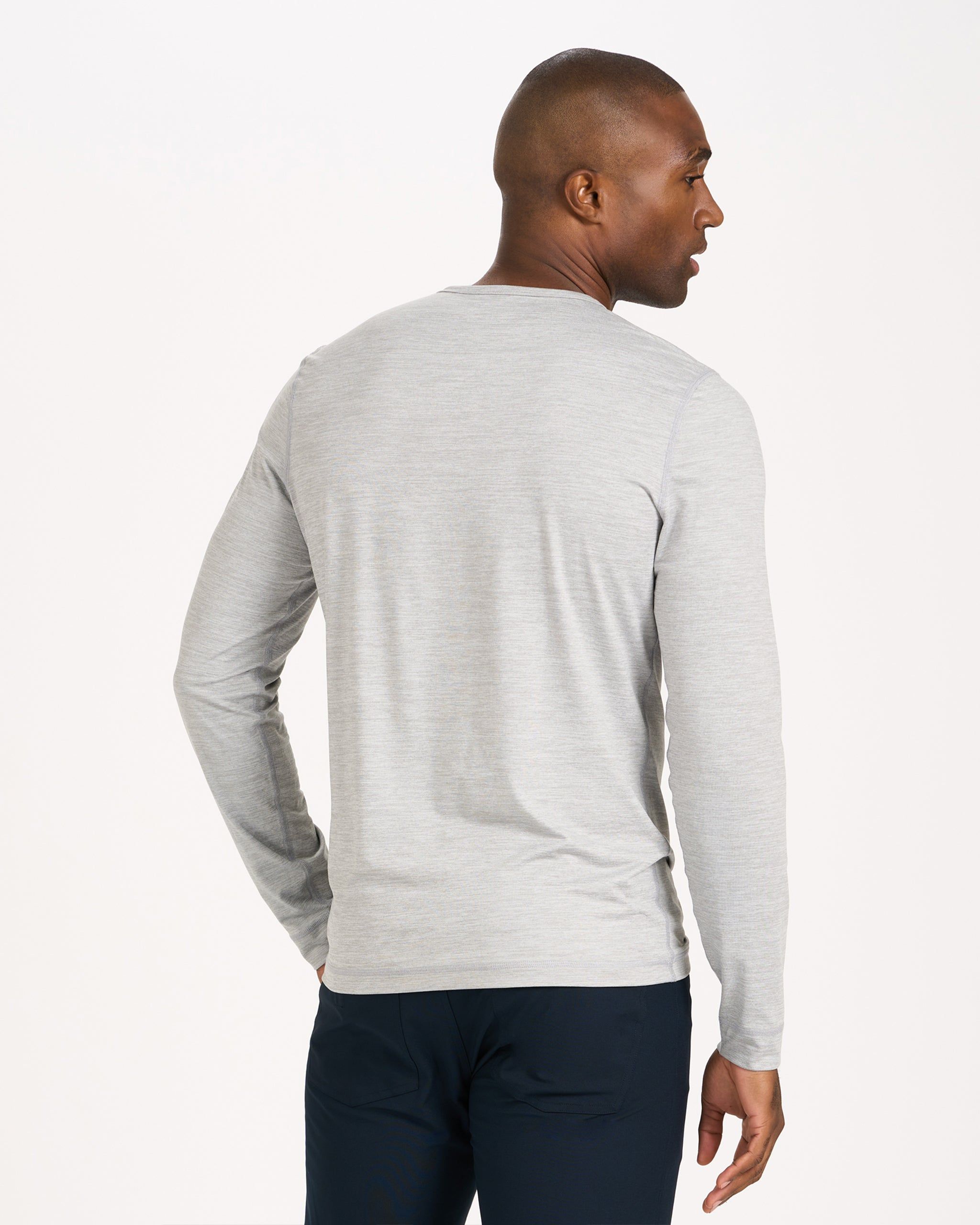 Long-Sleeve Ease Performance Henley | Light Heather Grey sold by Vuori product image thumbnail 4