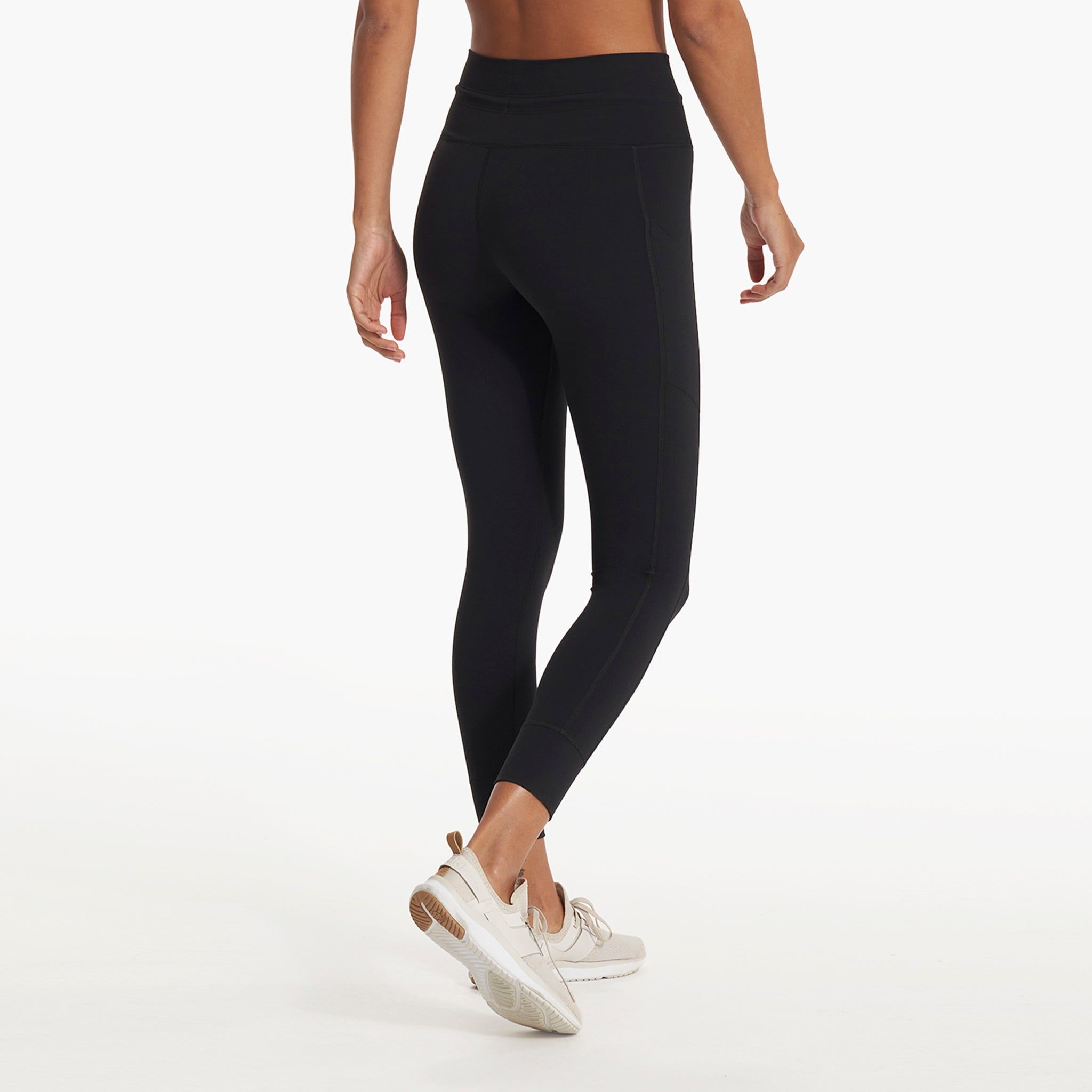 Daily Pocket Legging | Black sold by Vuori product image thumbnail 3