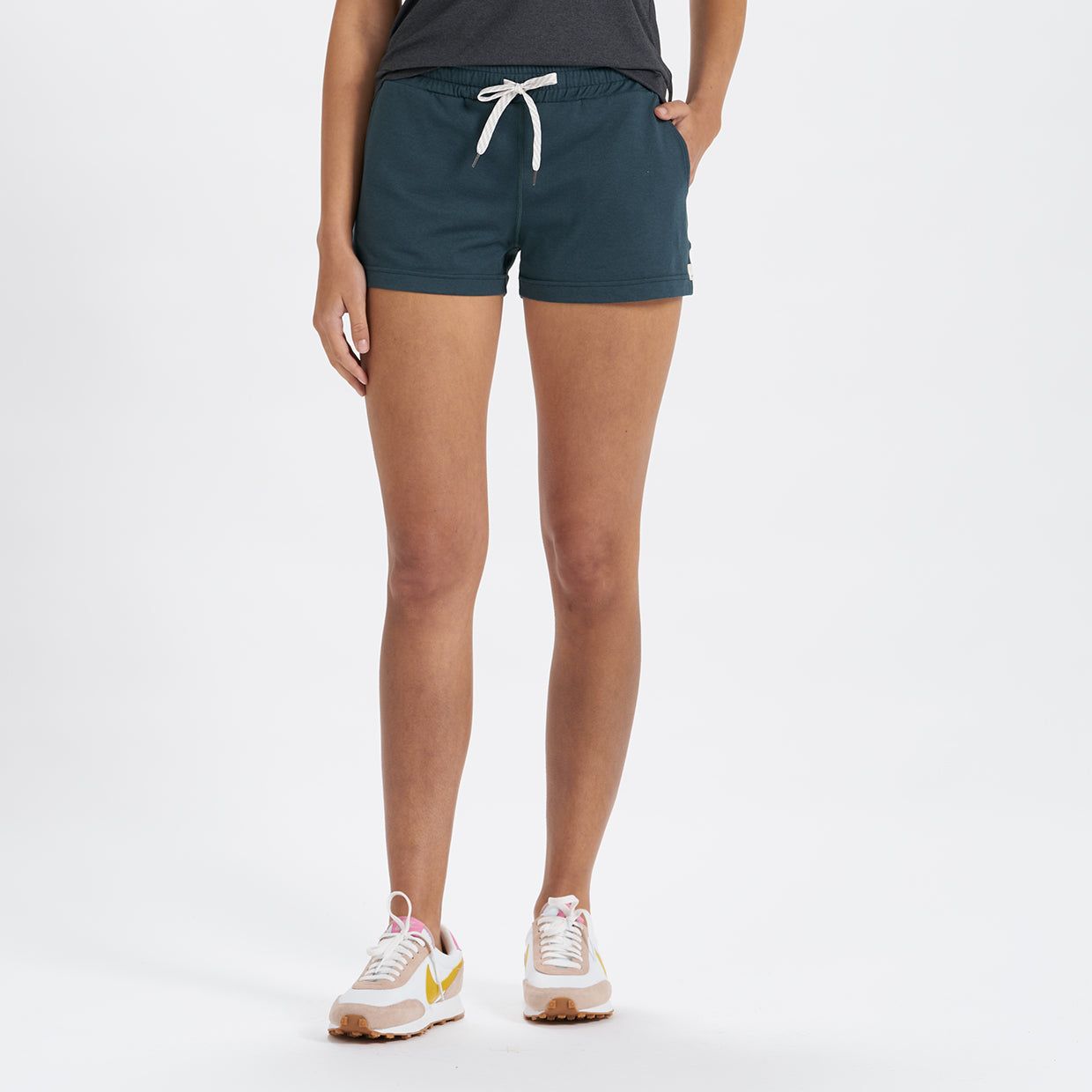 Halo Performance Short | Beryl Heather sold by Vuori