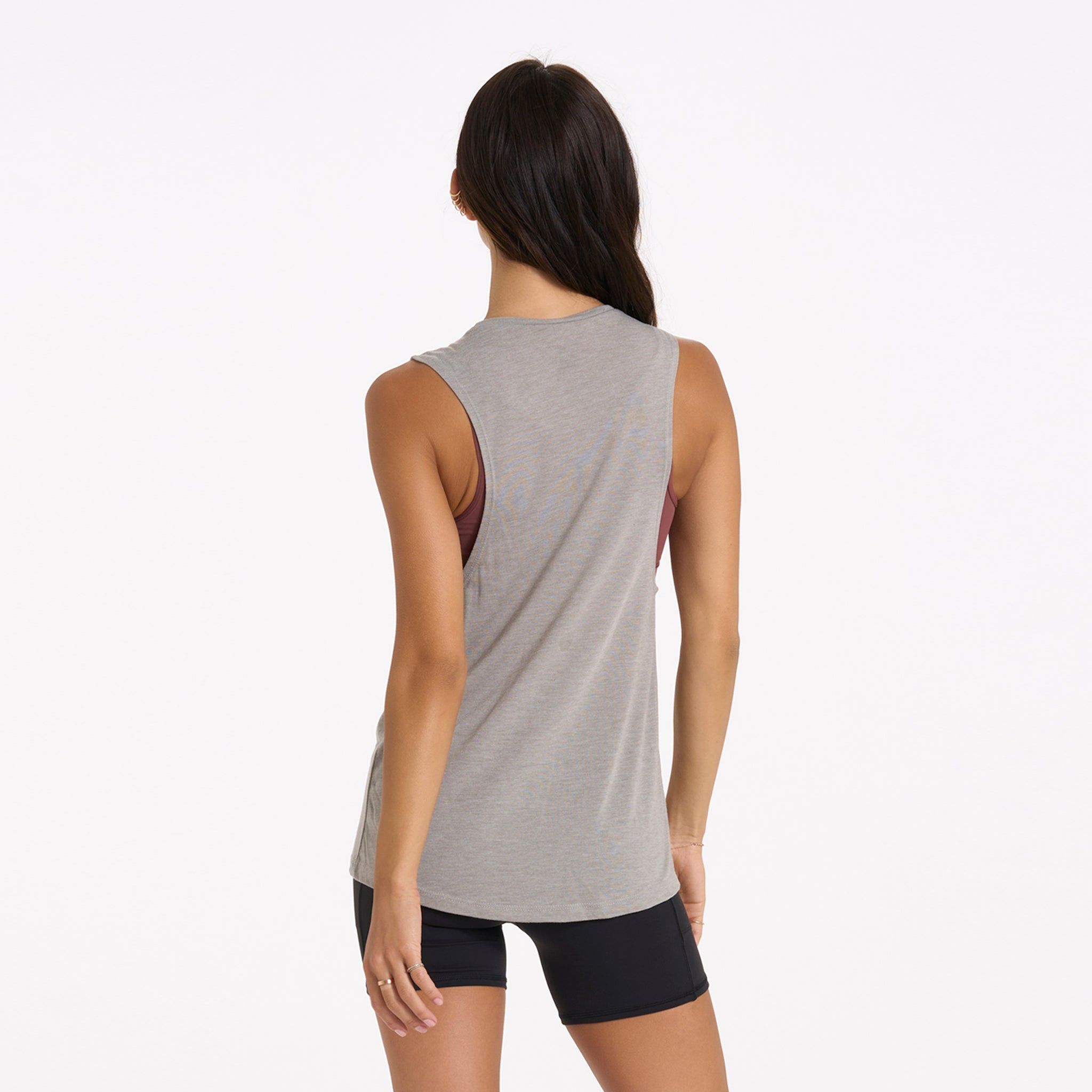The Rise The Shine Tank | Light Oregano sold by Vuori product image thumbnail 3