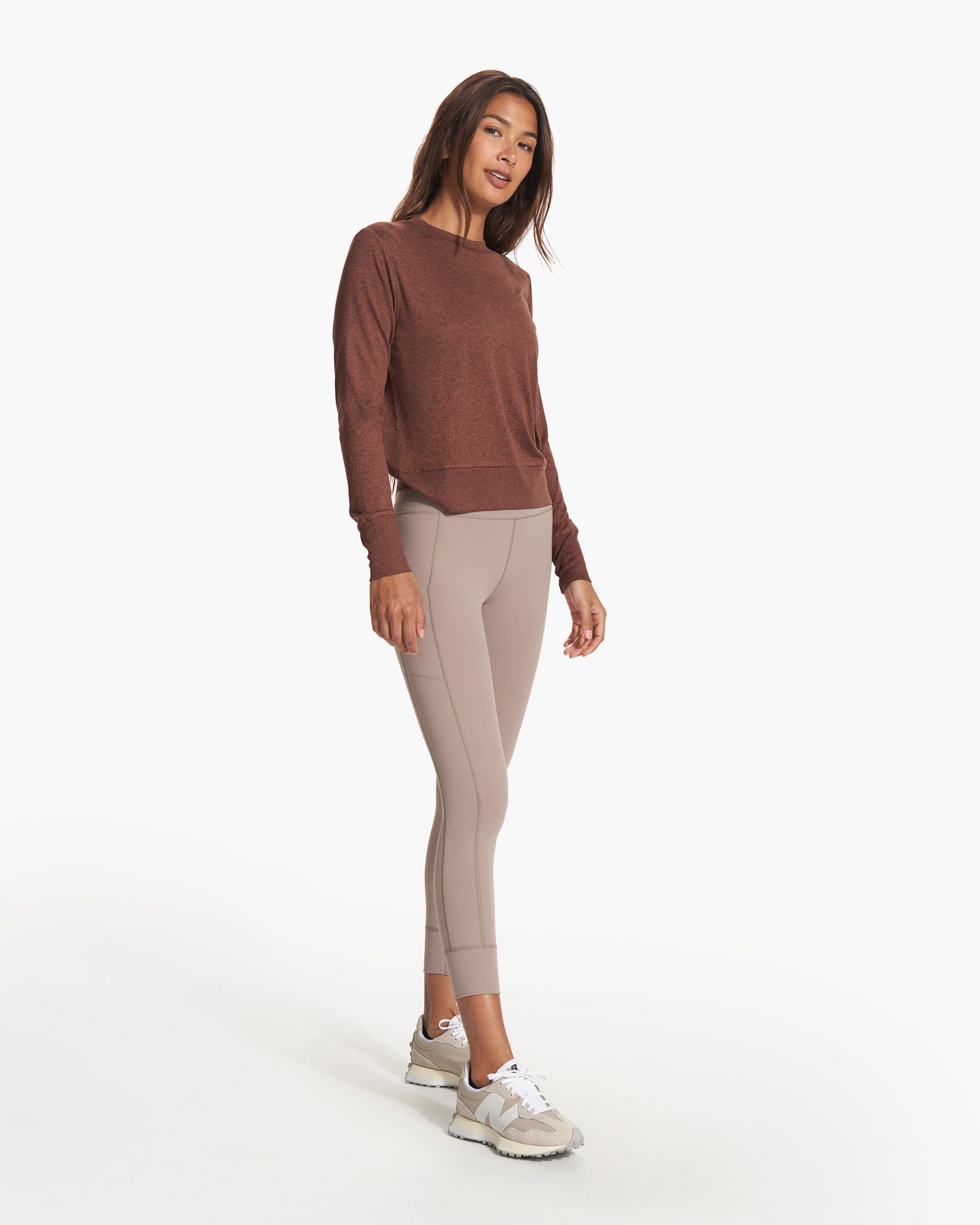 Daydream Crew | Mulberry Heather sold by Vuori product image thumbnail 5