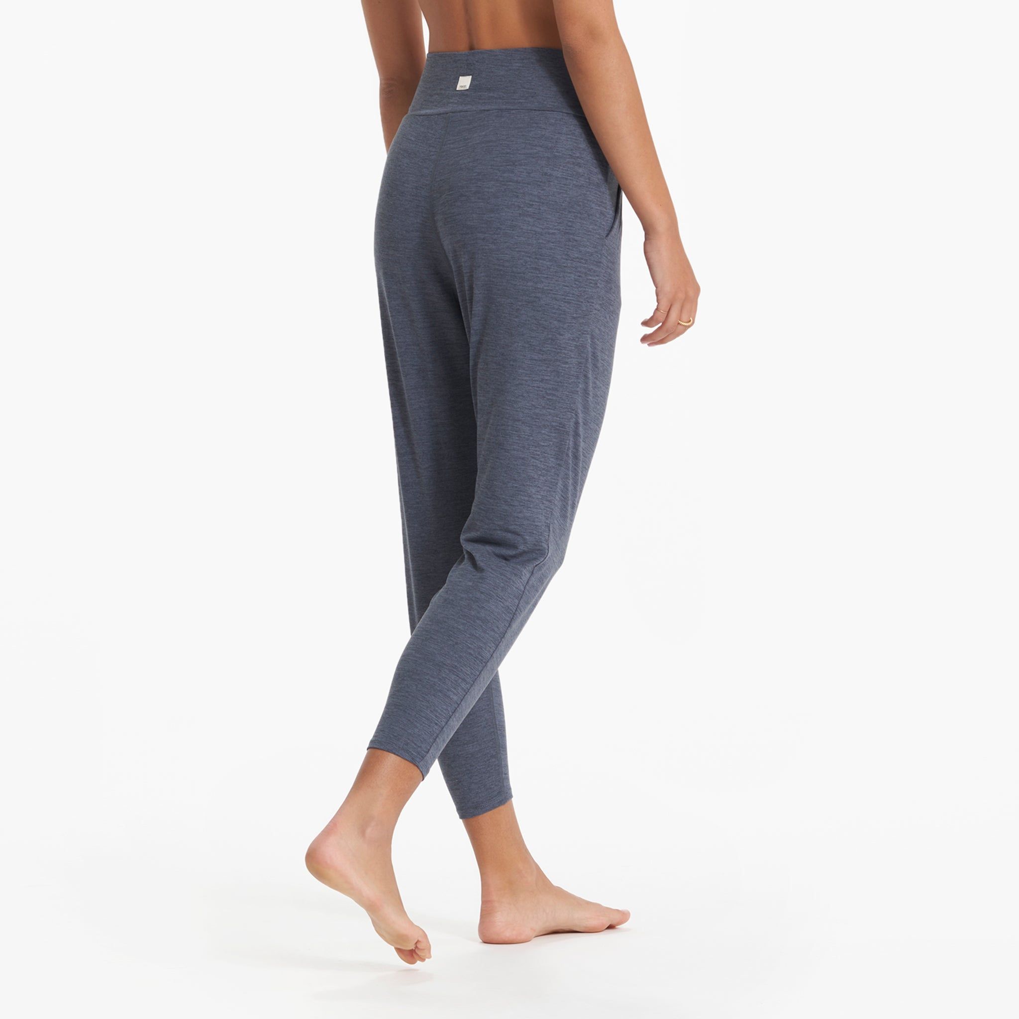Lux At Ease Pant | Azure Heather sold by Vuori product image thumbnail 4