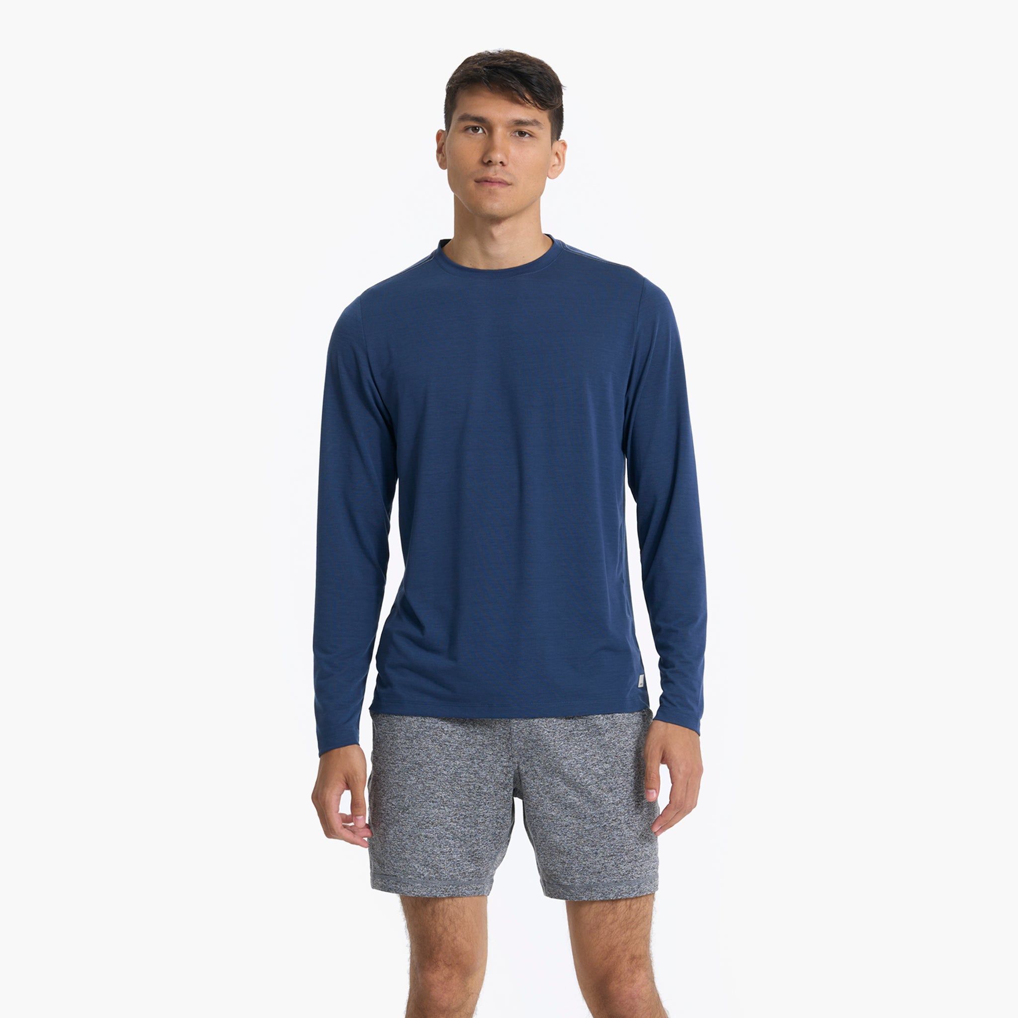 Long Sleeve Current Tech Tee | Coastal sold by Vuori product image thumbnail 2