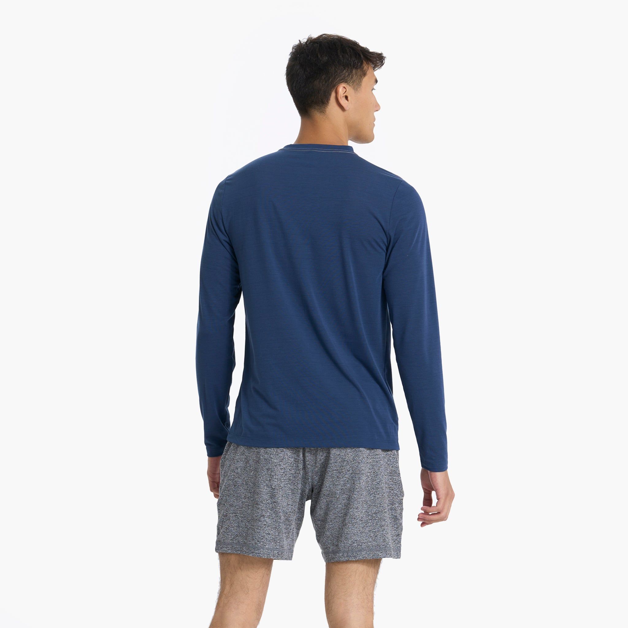 Long Sleeve Current Tech Tee | Coastal sold by Vuori product image thumbnail 3