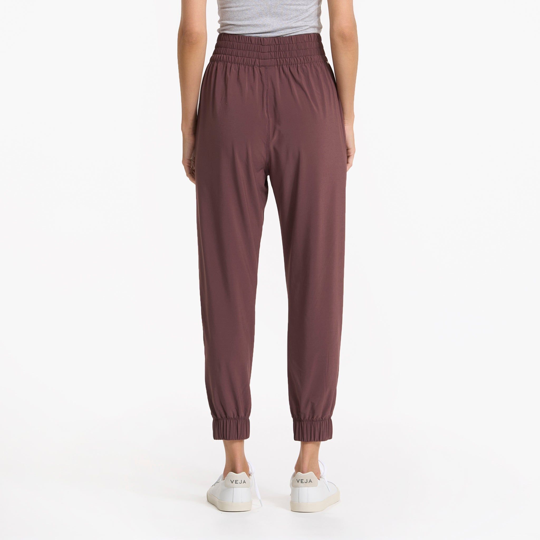 Villa Jogger | Chestnut sold by Vuori product image thumbnail 3