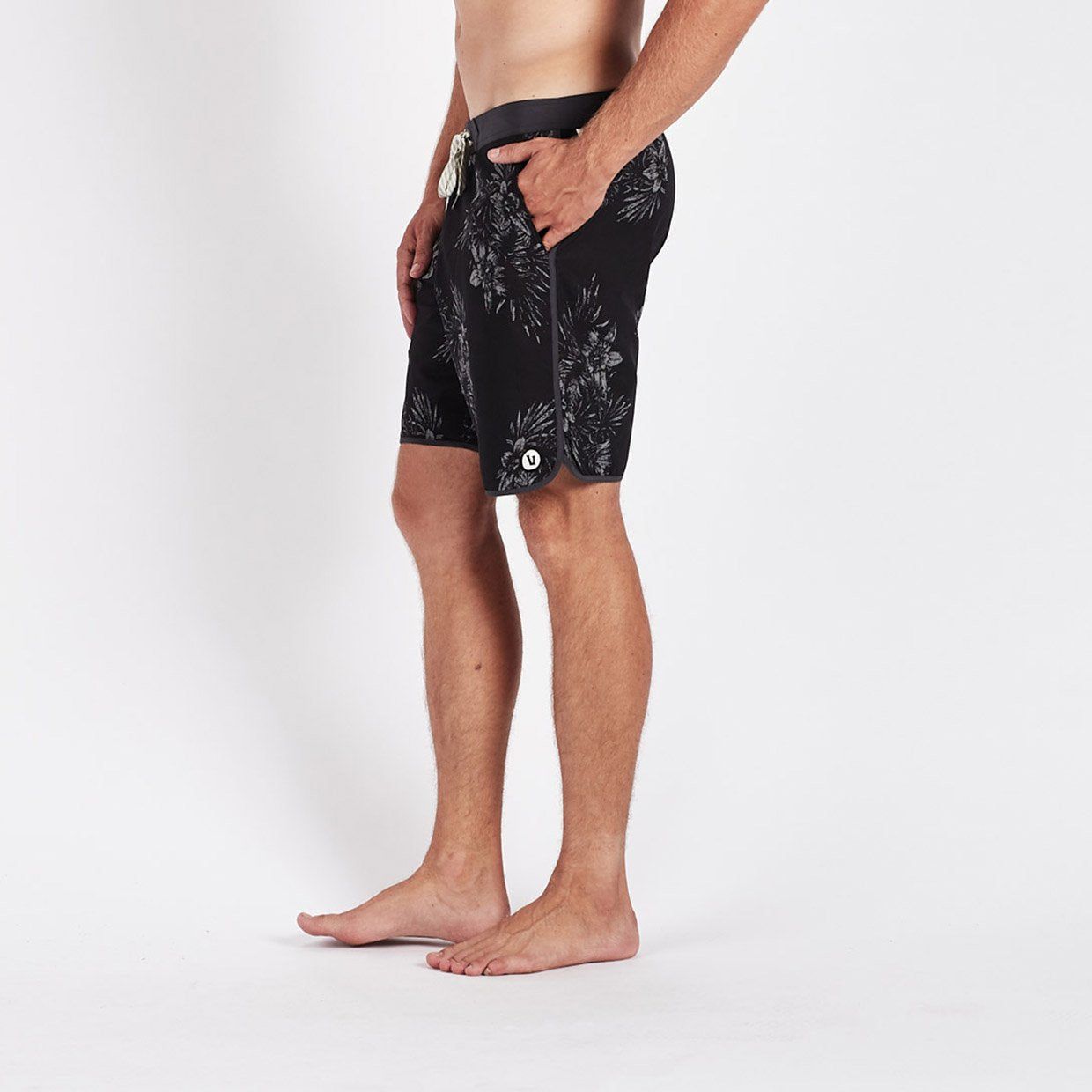 Cruise Boardshort | Black Vintage Floral sold by Vuori product image thumbnail 3