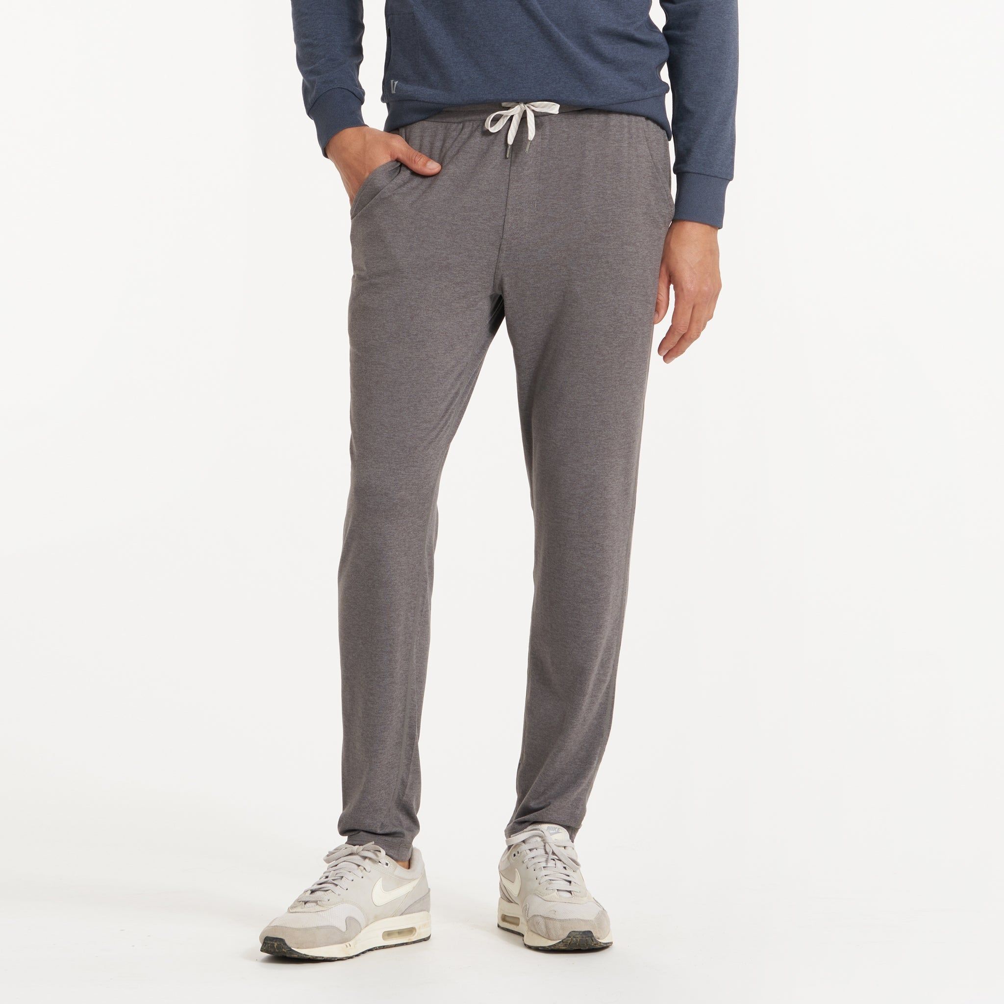 Ponto Performance Pant | Smoke Heather sold by Vuori product image thumbnail 2