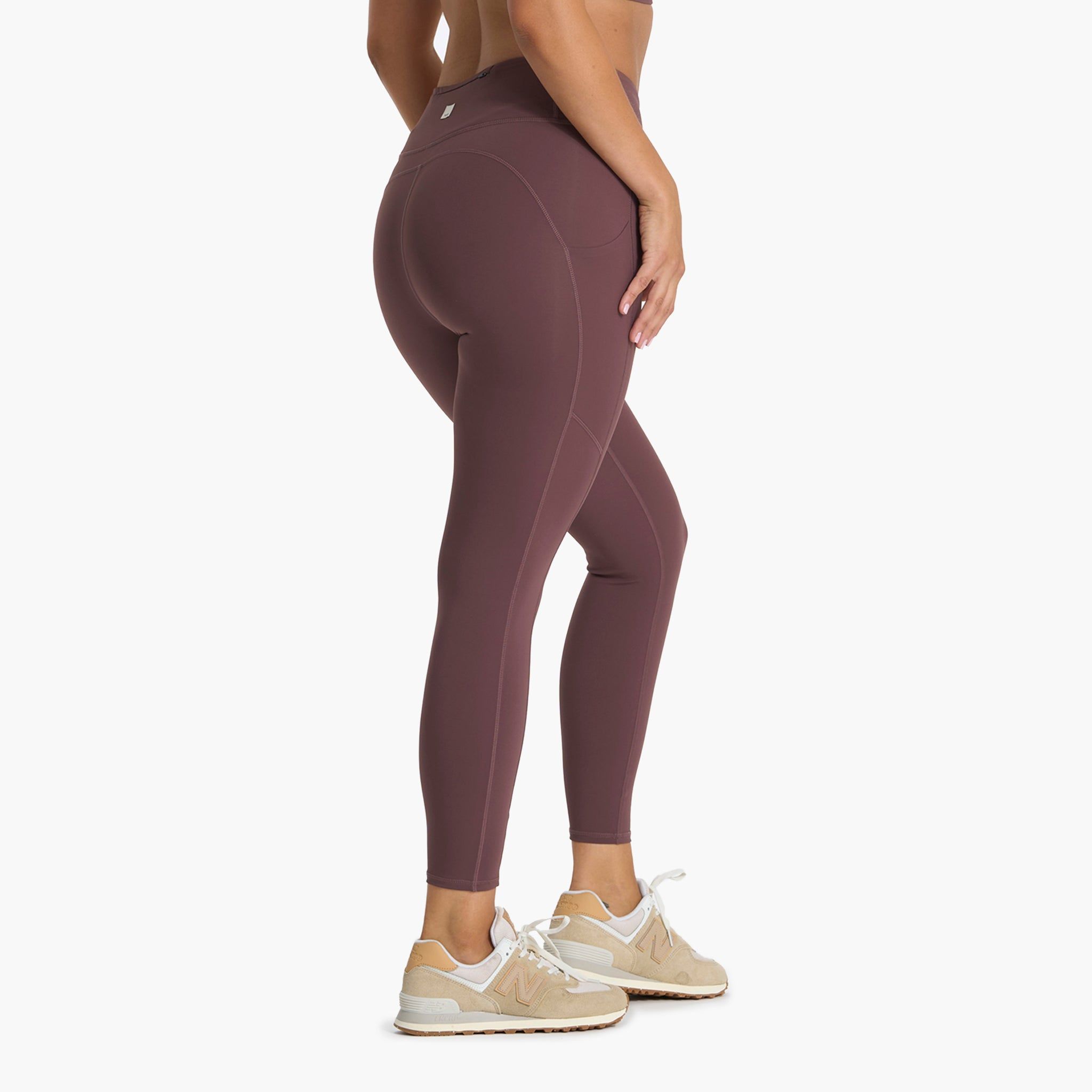 Stride Legging | Chestnut sold by Vuori